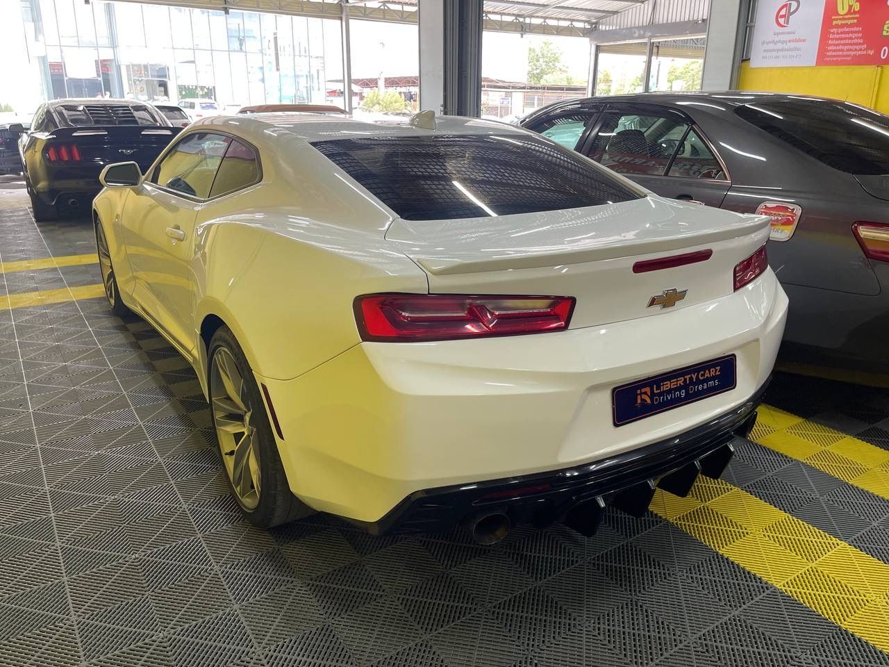 Chevrolet Camaro 2018