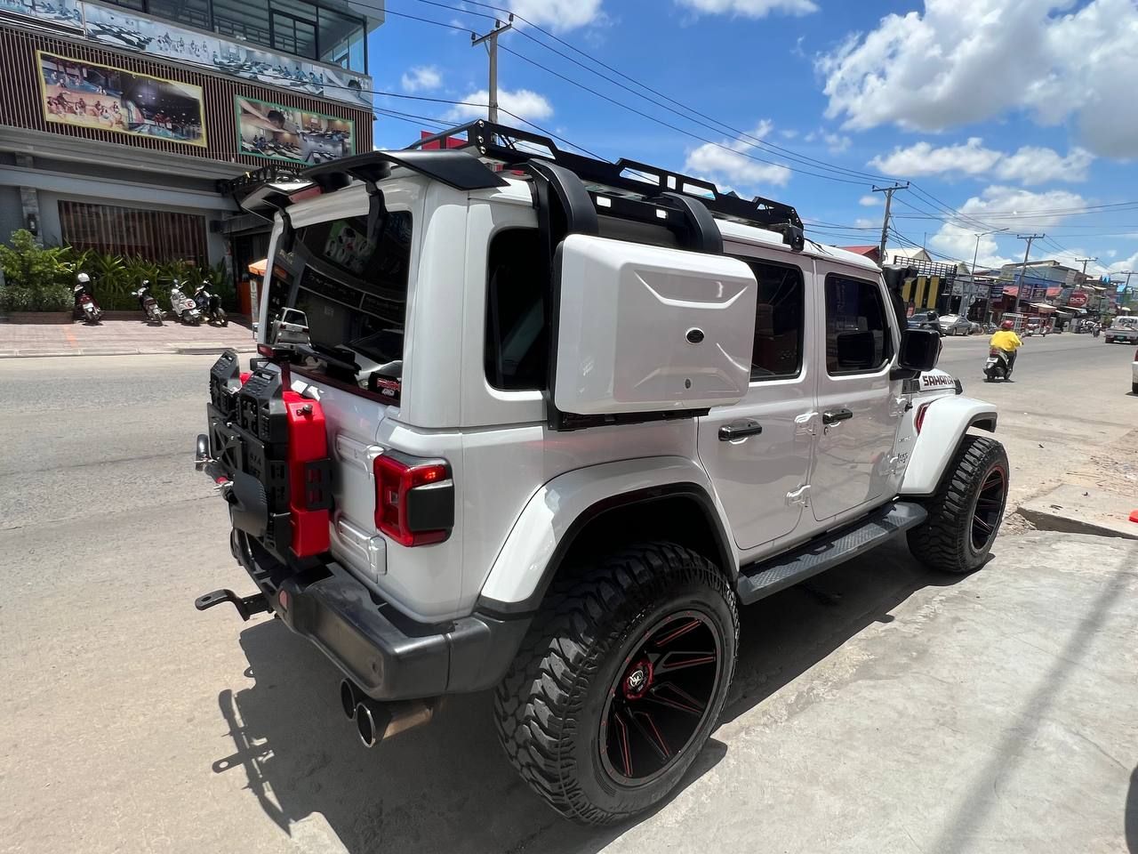 JEEP Wrangler Sahara 2018