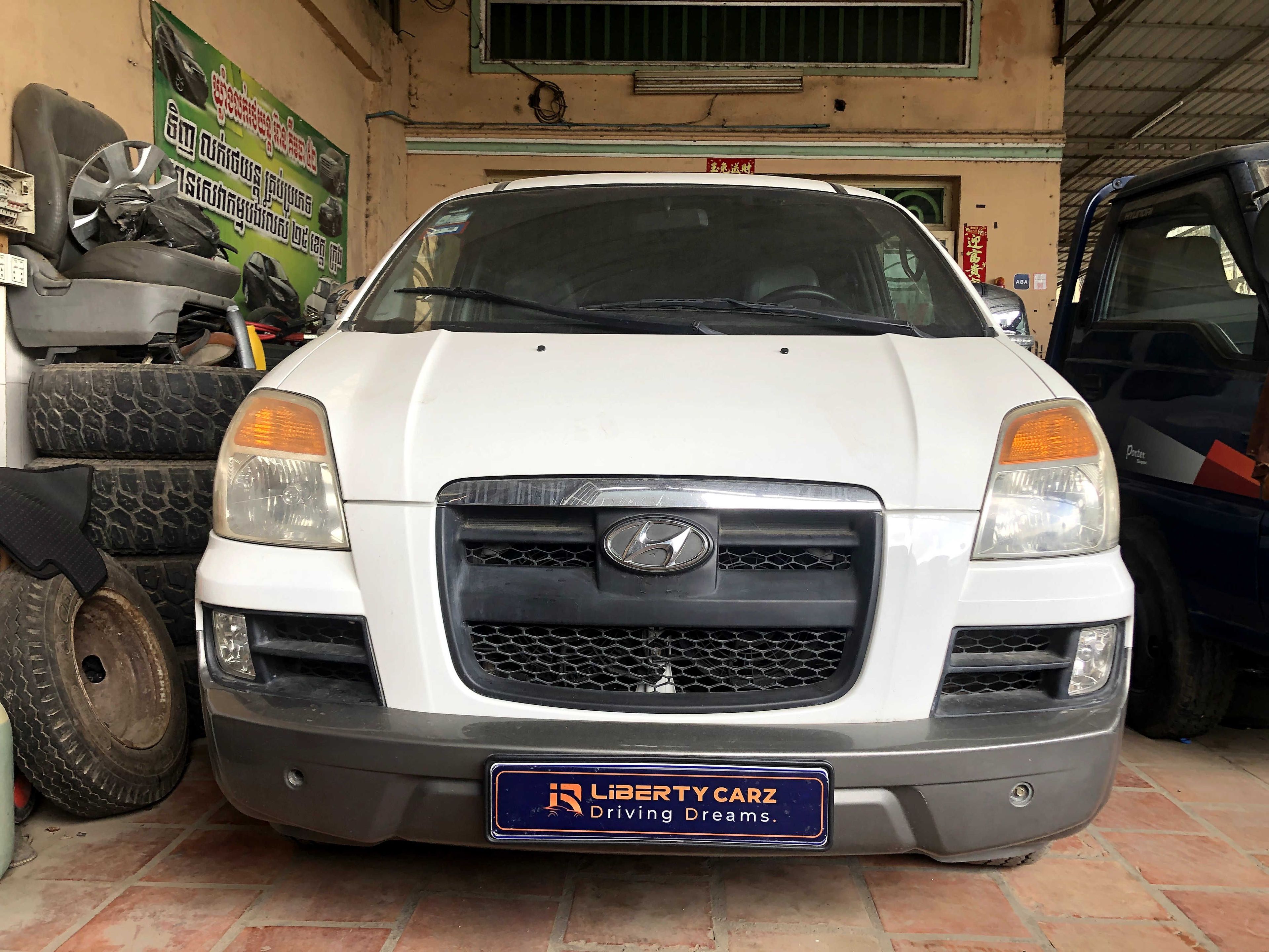 Hyundai Starex 2004