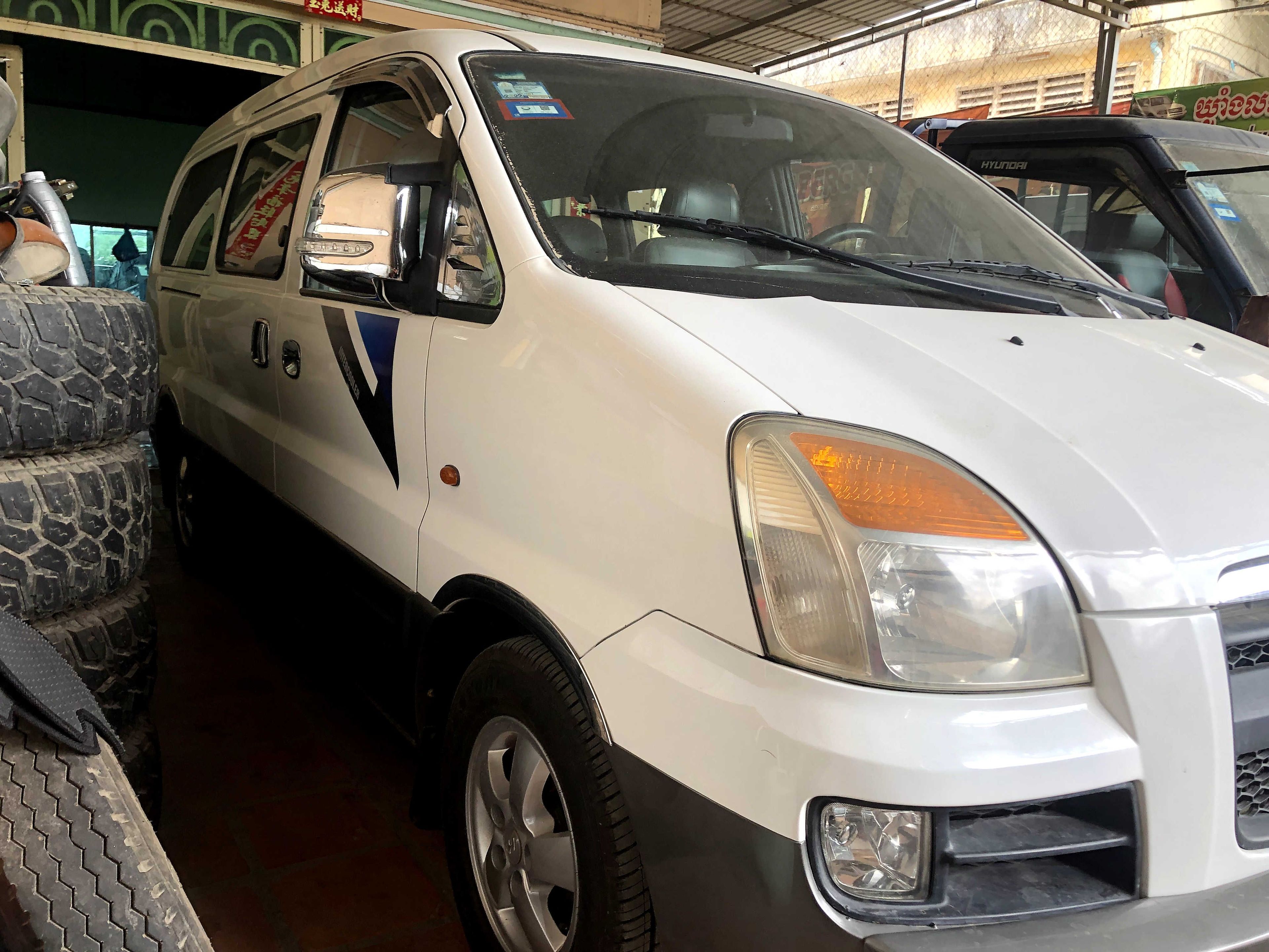 Hyundai Starex 2004