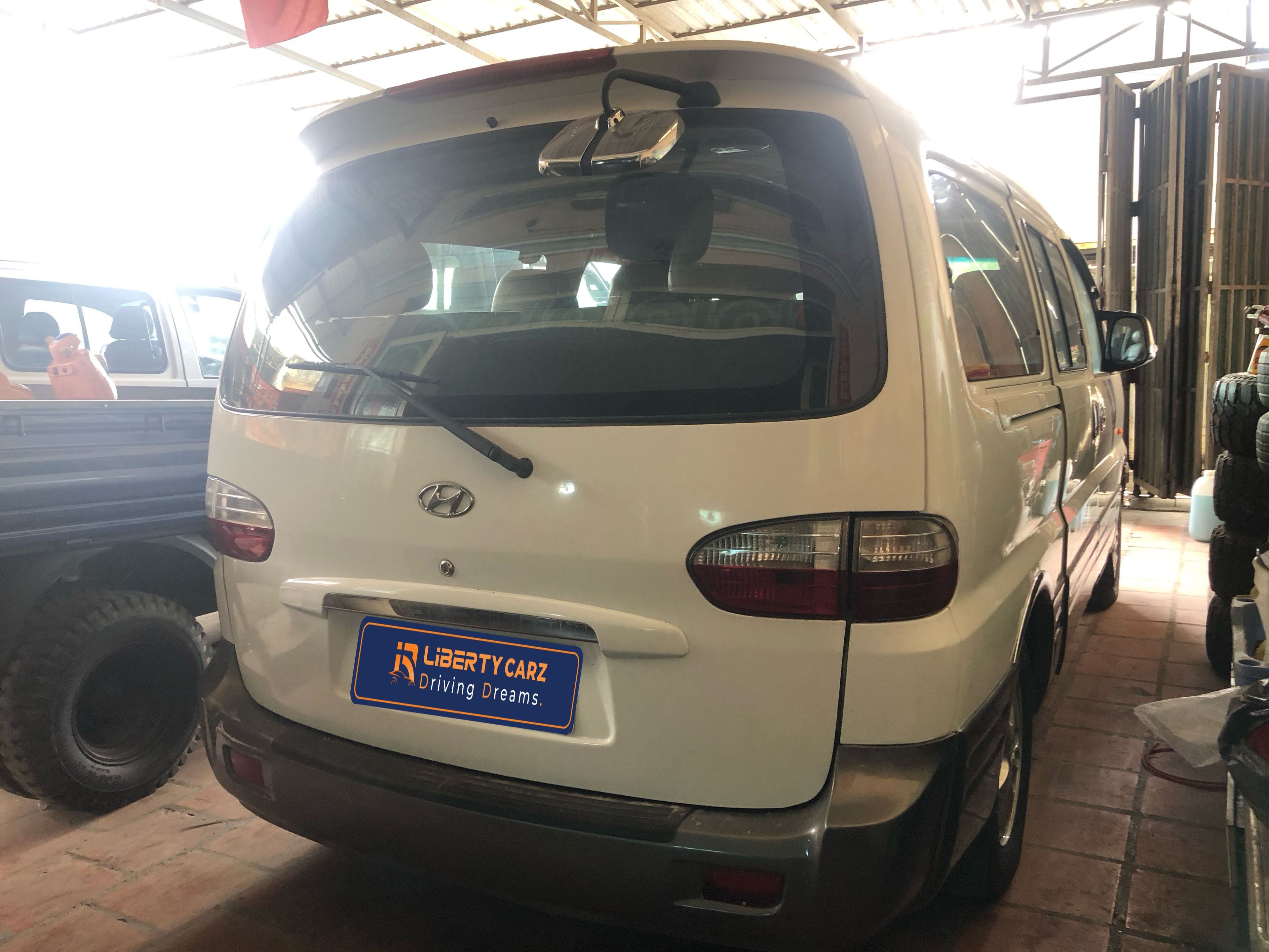 Hyundai Starex 2004