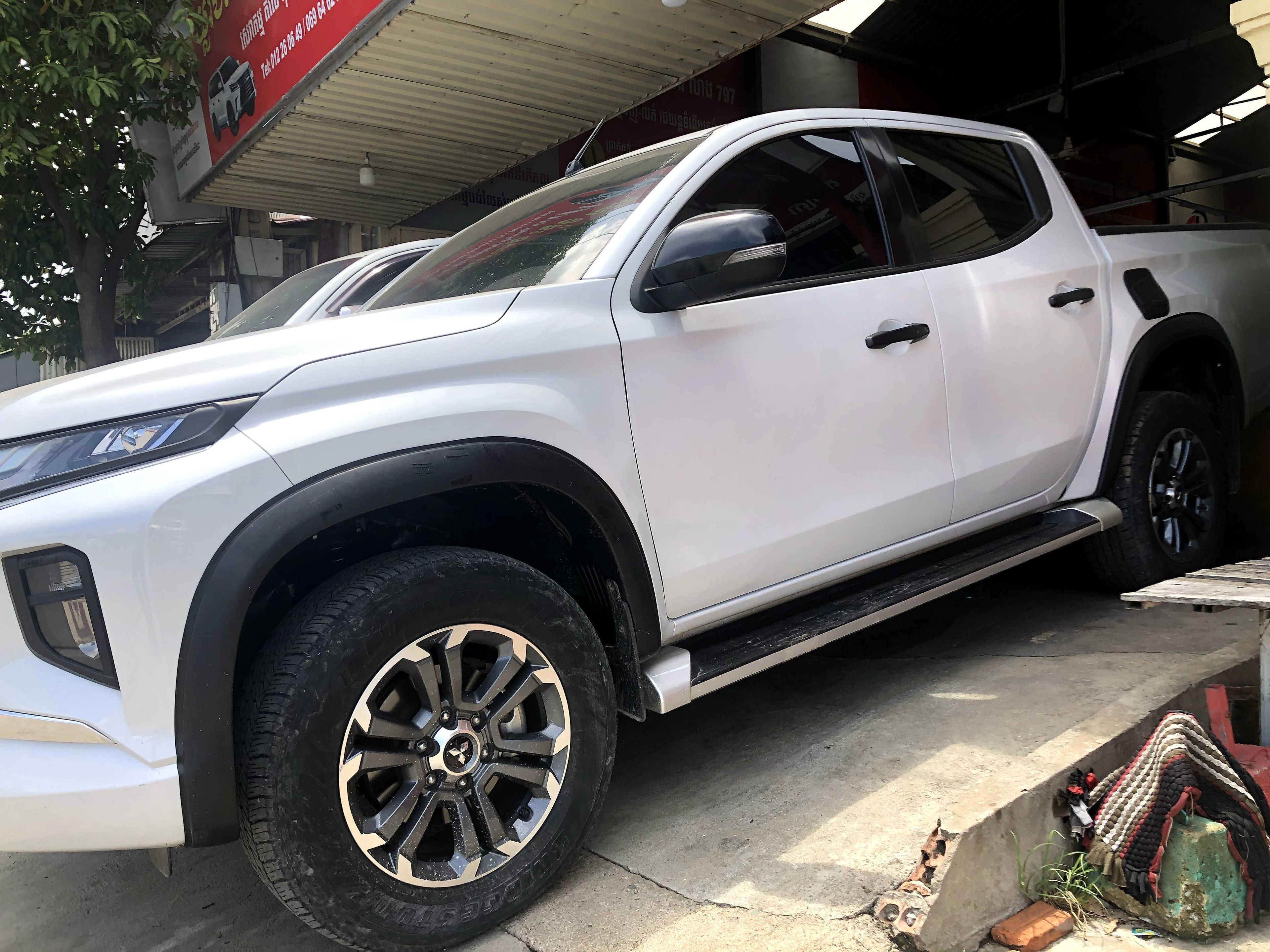 Mitsubishi Triton 2022