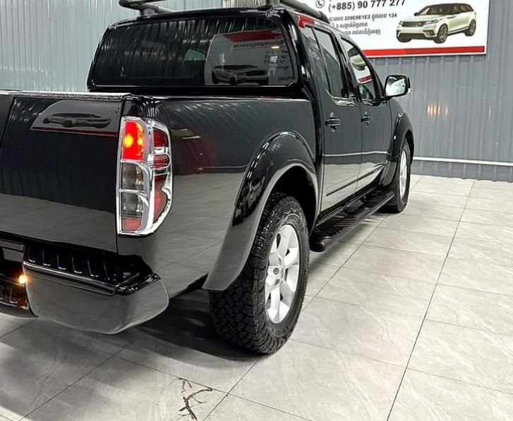 Nissan Navara 2008