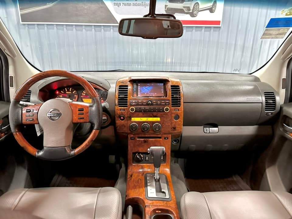 Nissan Navara 2008