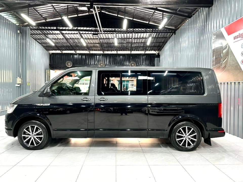 Volkswagen Caravelle 2018