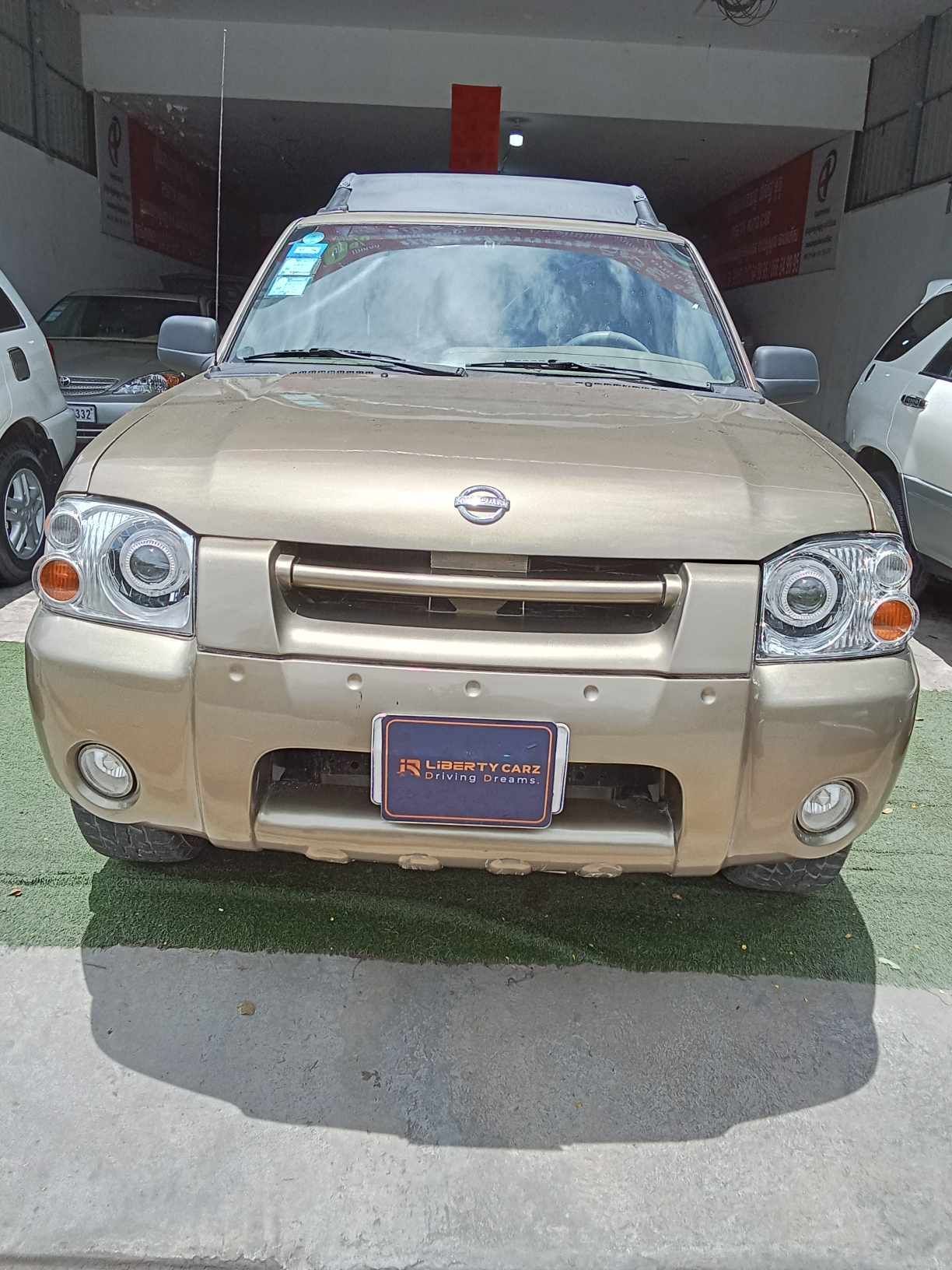 Nissan Frontier 2001