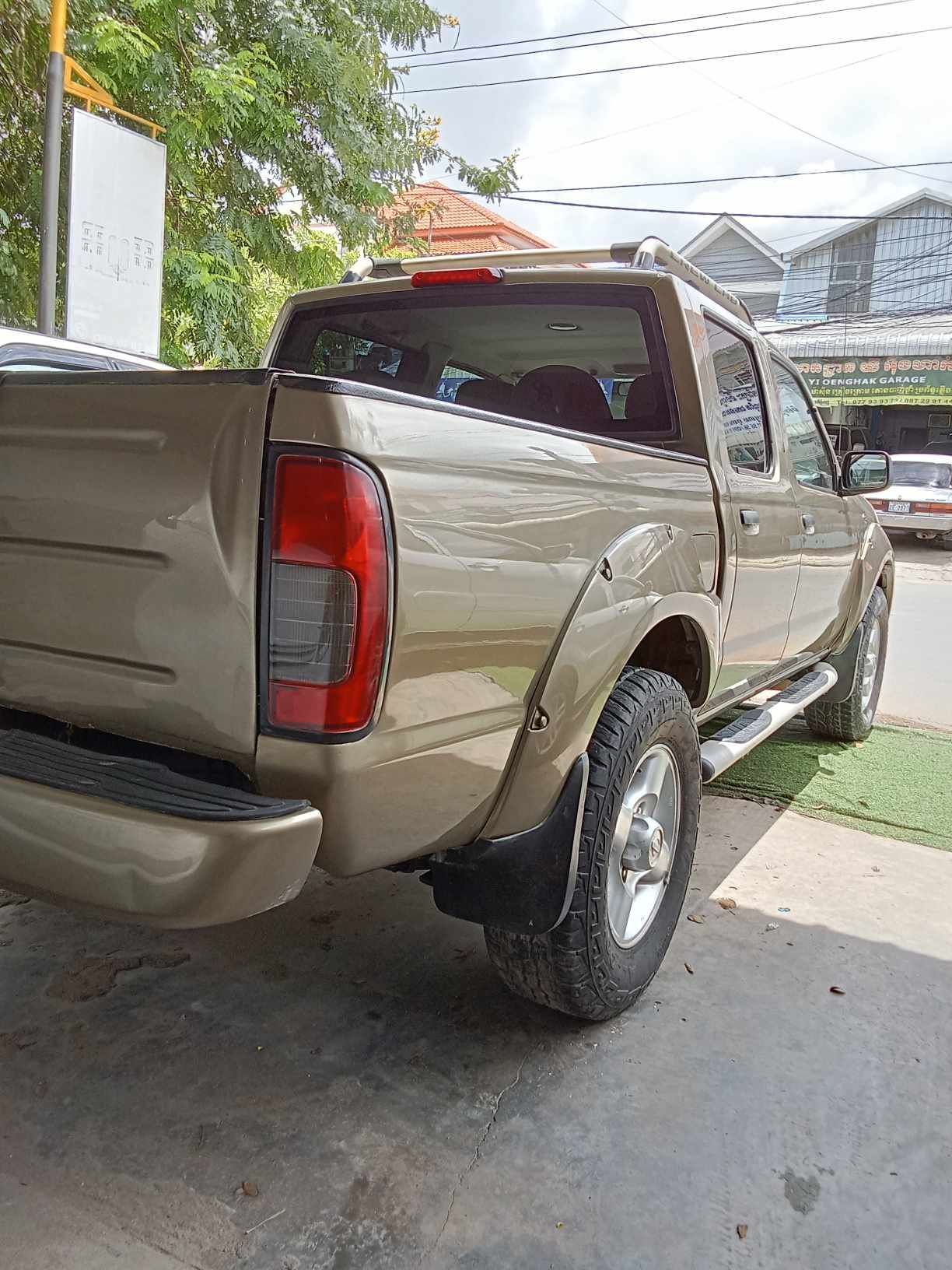 Nissan Frontier 2001