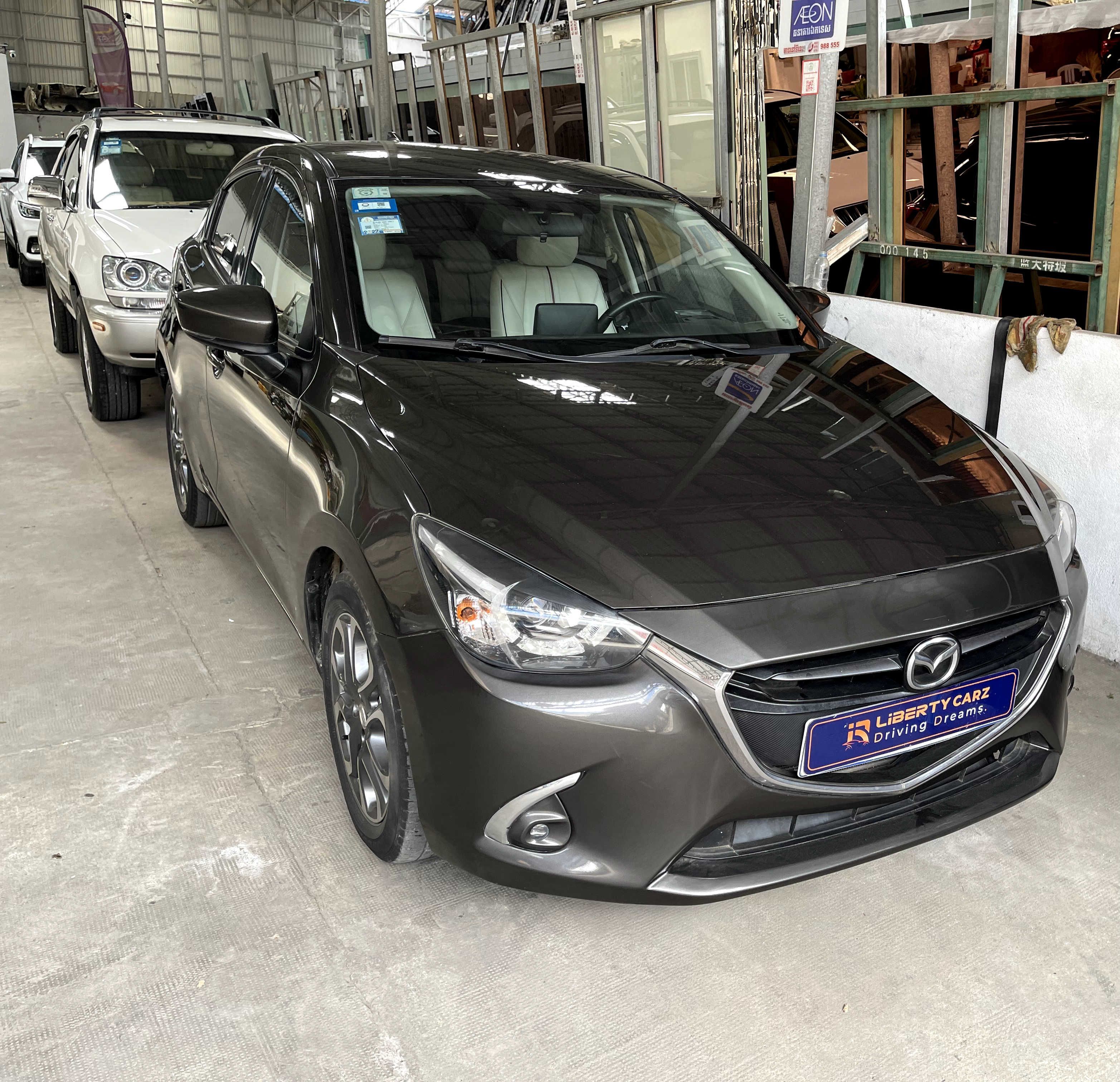 Mazda 2 2018