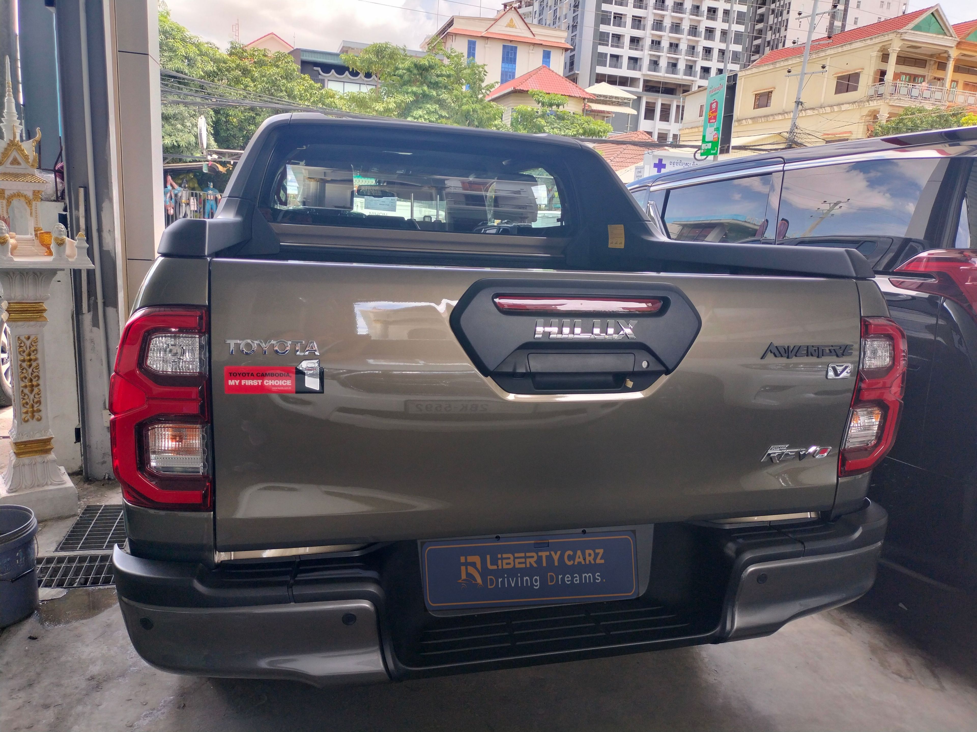 Toyota Hilux Revo 2023