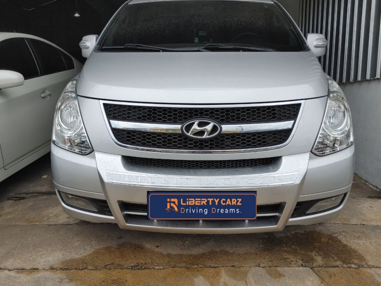 Hyundai Starex CVX 2010