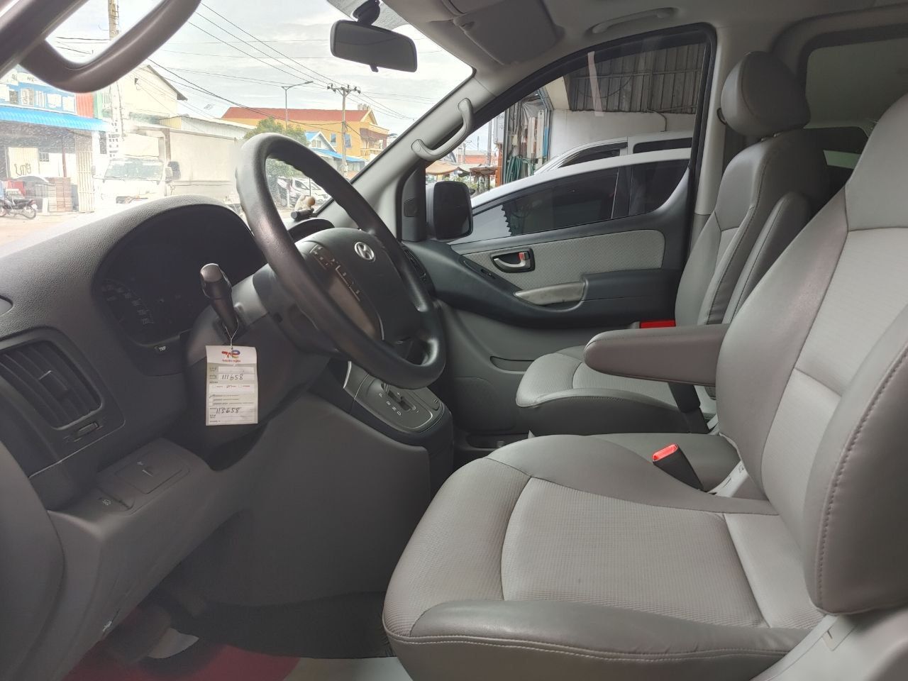 Hyundai Starex CVX 2010