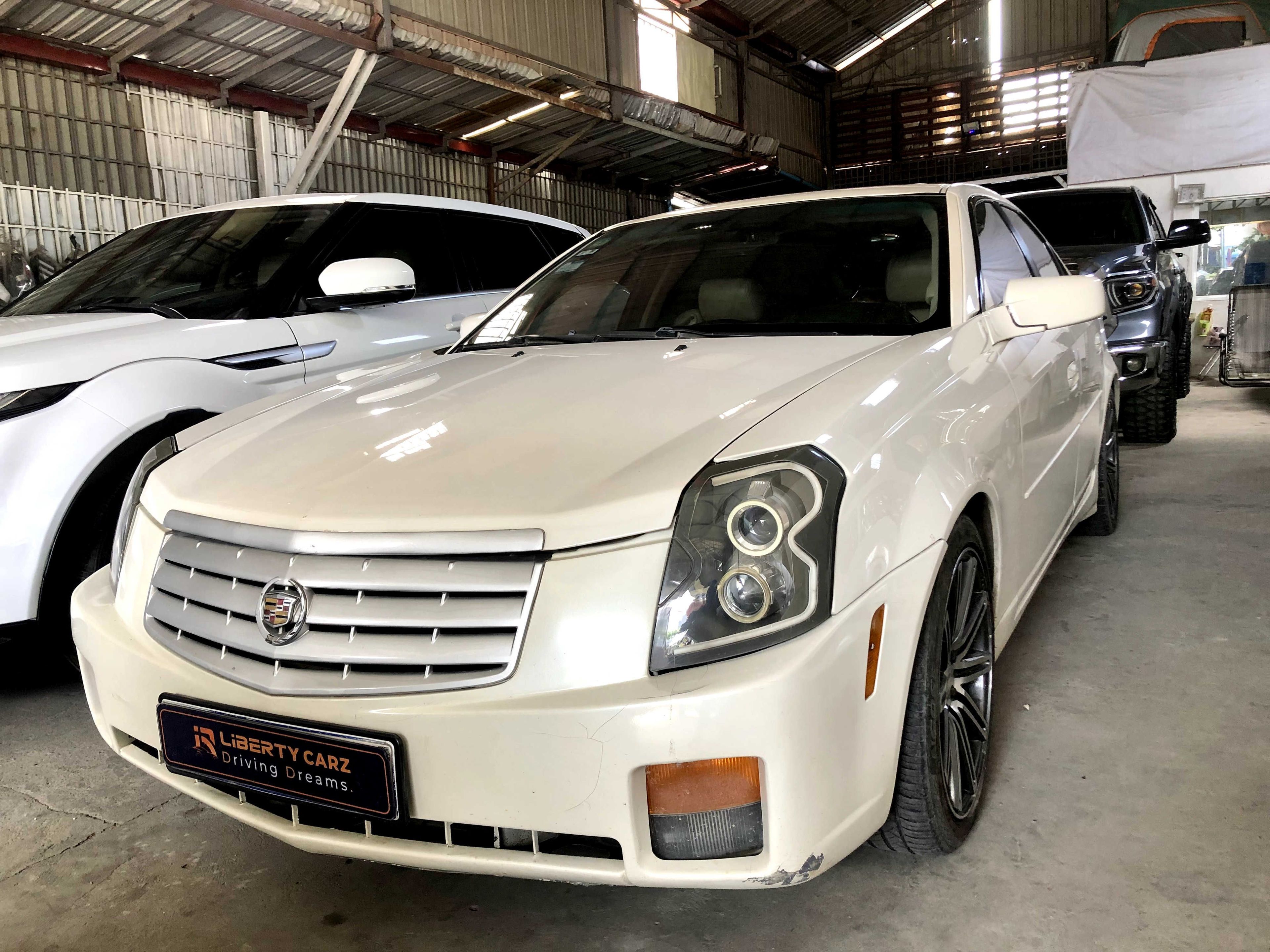 Cadillac CTS 2003