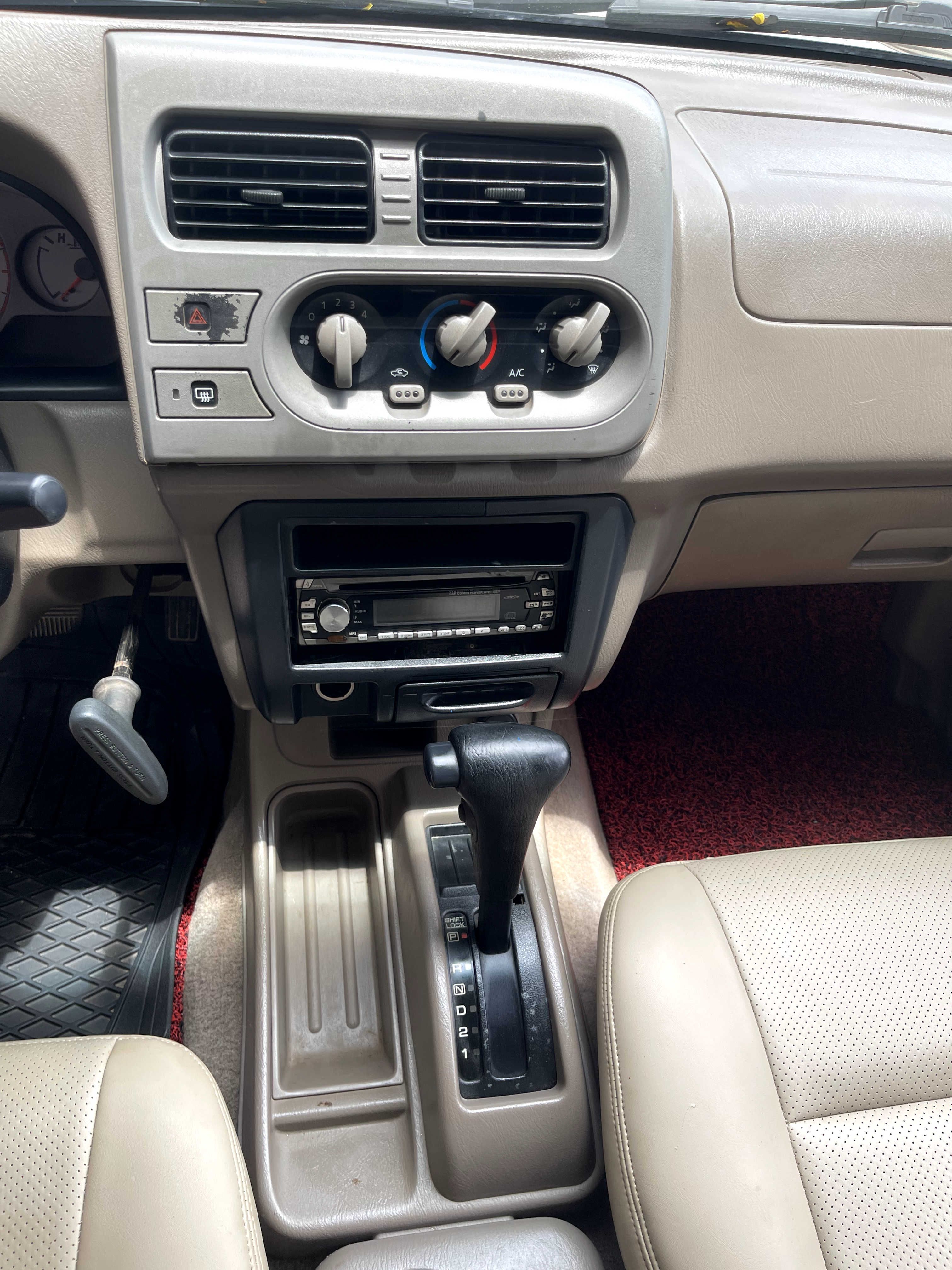 Nissan Frontier 2001