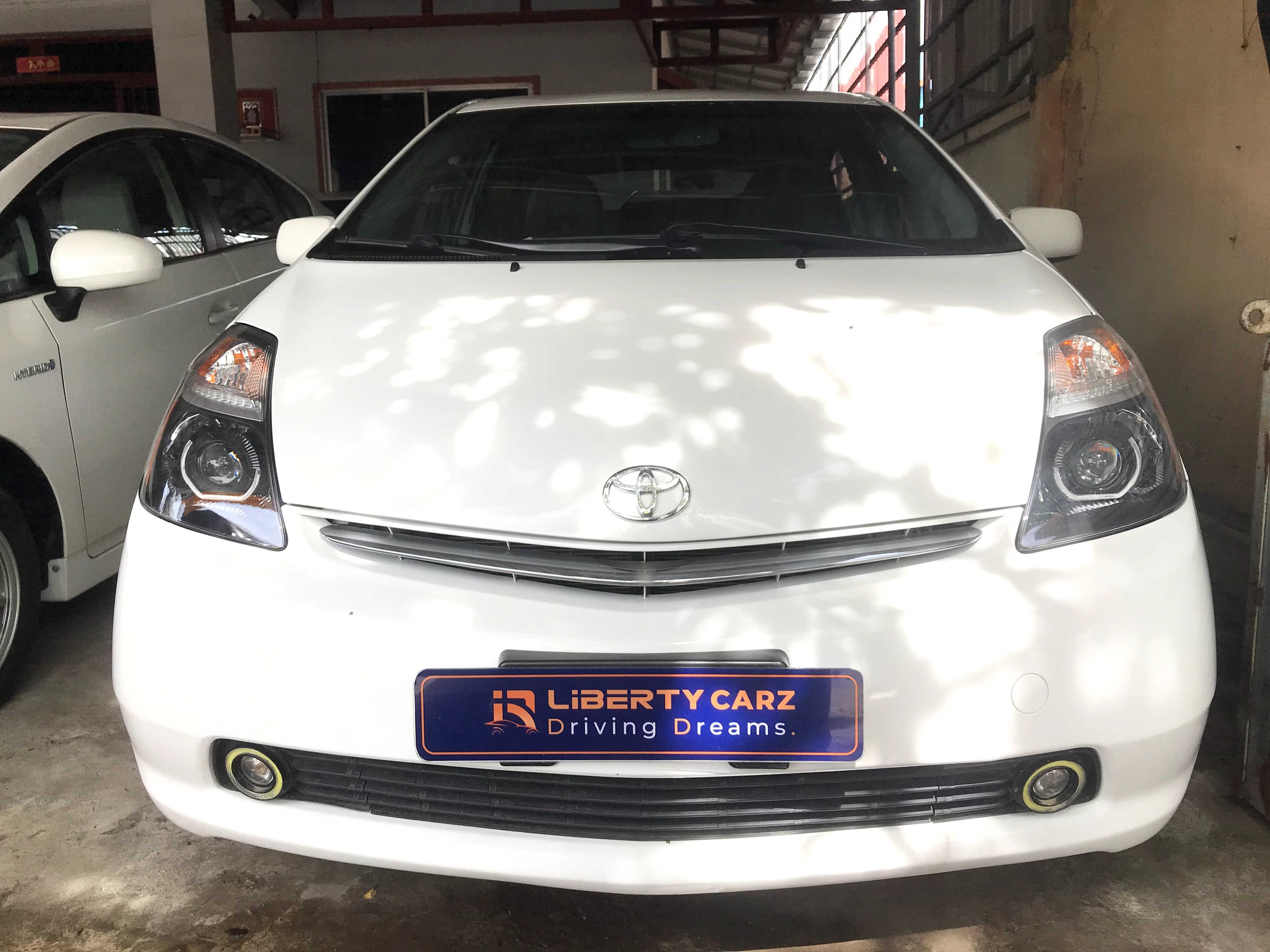 តូយ៉ូតា Prius 2007