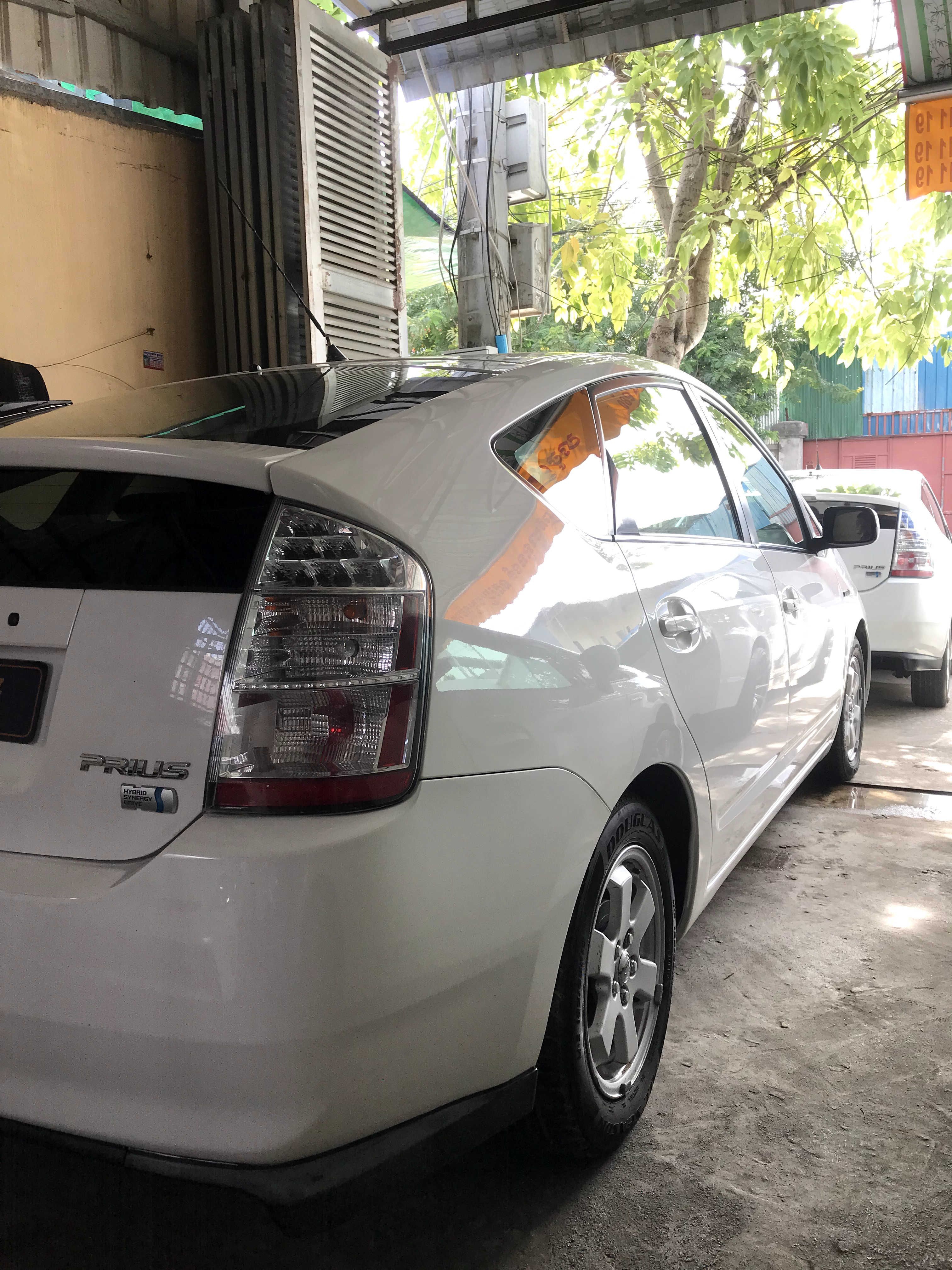 តូយ៉ូតា Prius 2007