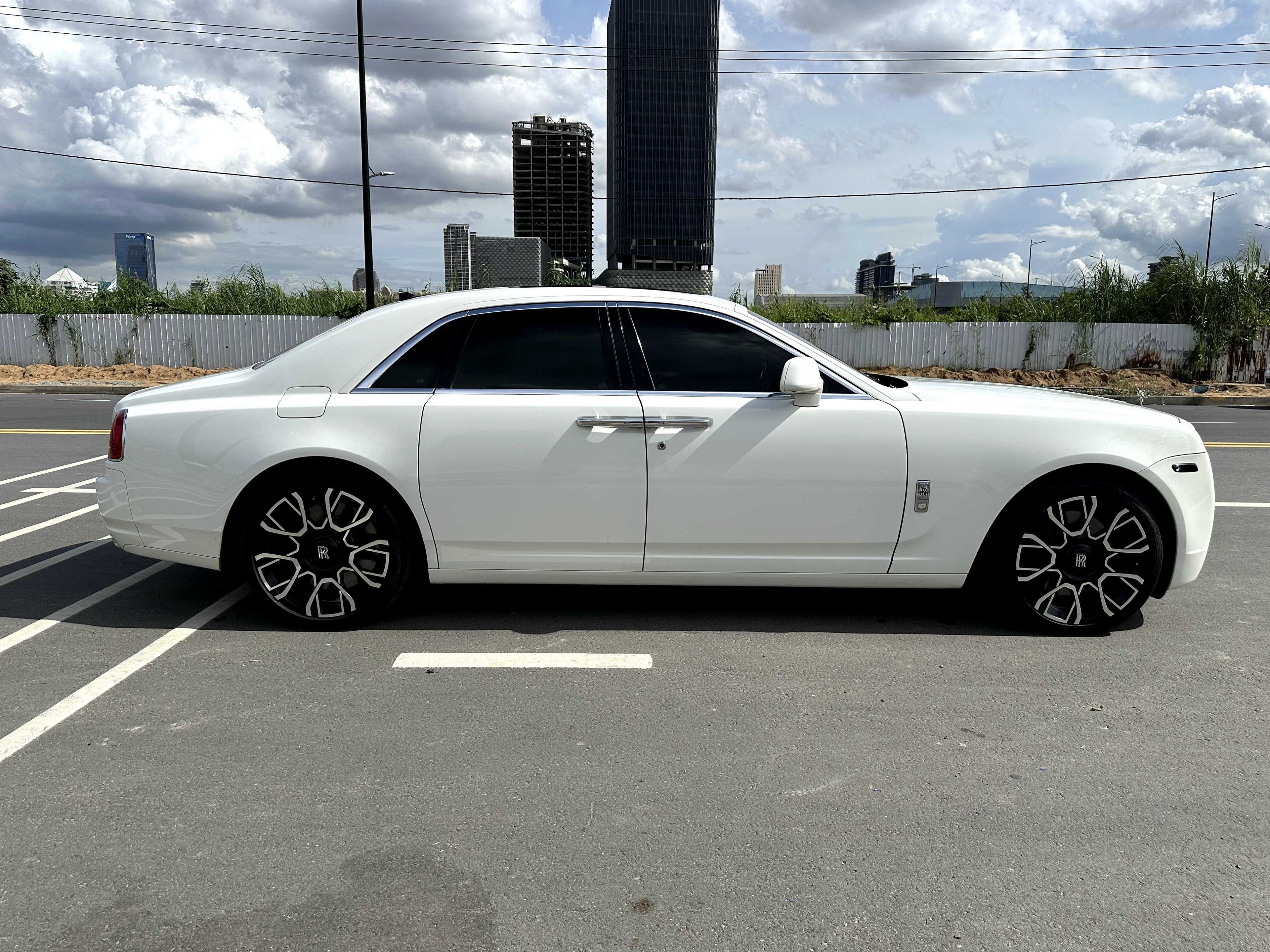 Rolls-Royce Ghost 2013