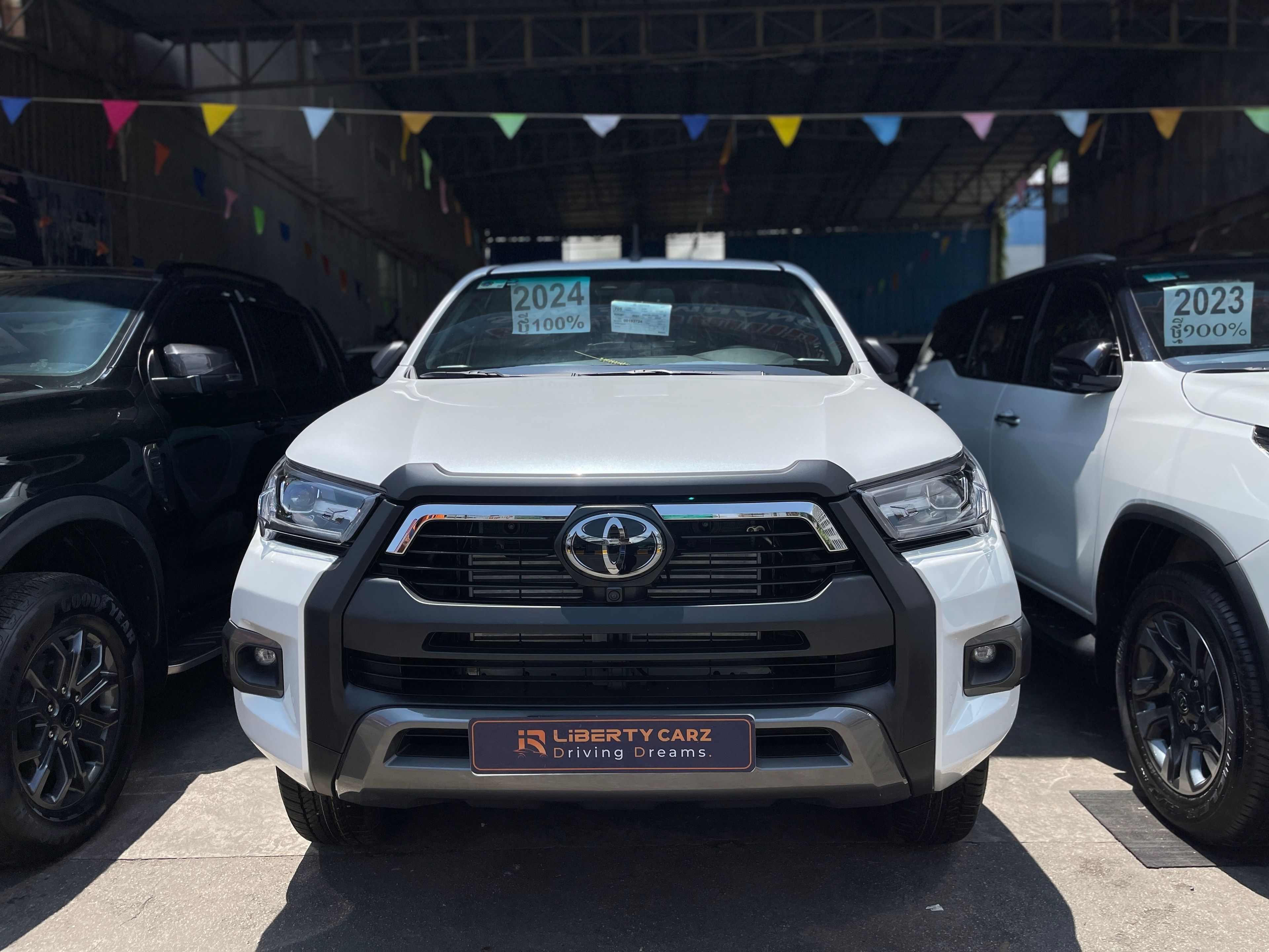 丰田 Hilux Revo 2024