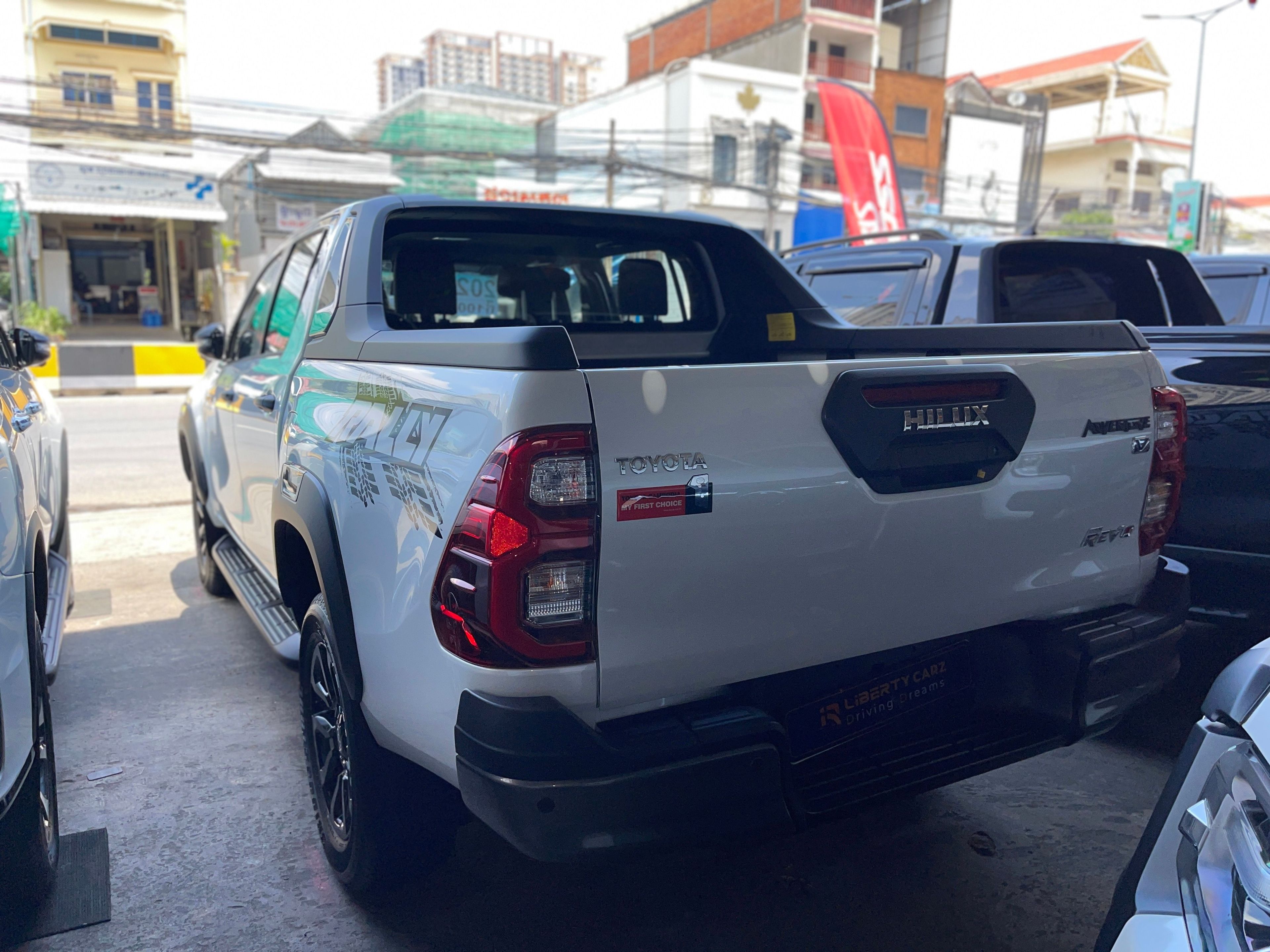 តូយ៉ូតា Hilux Revo 2024