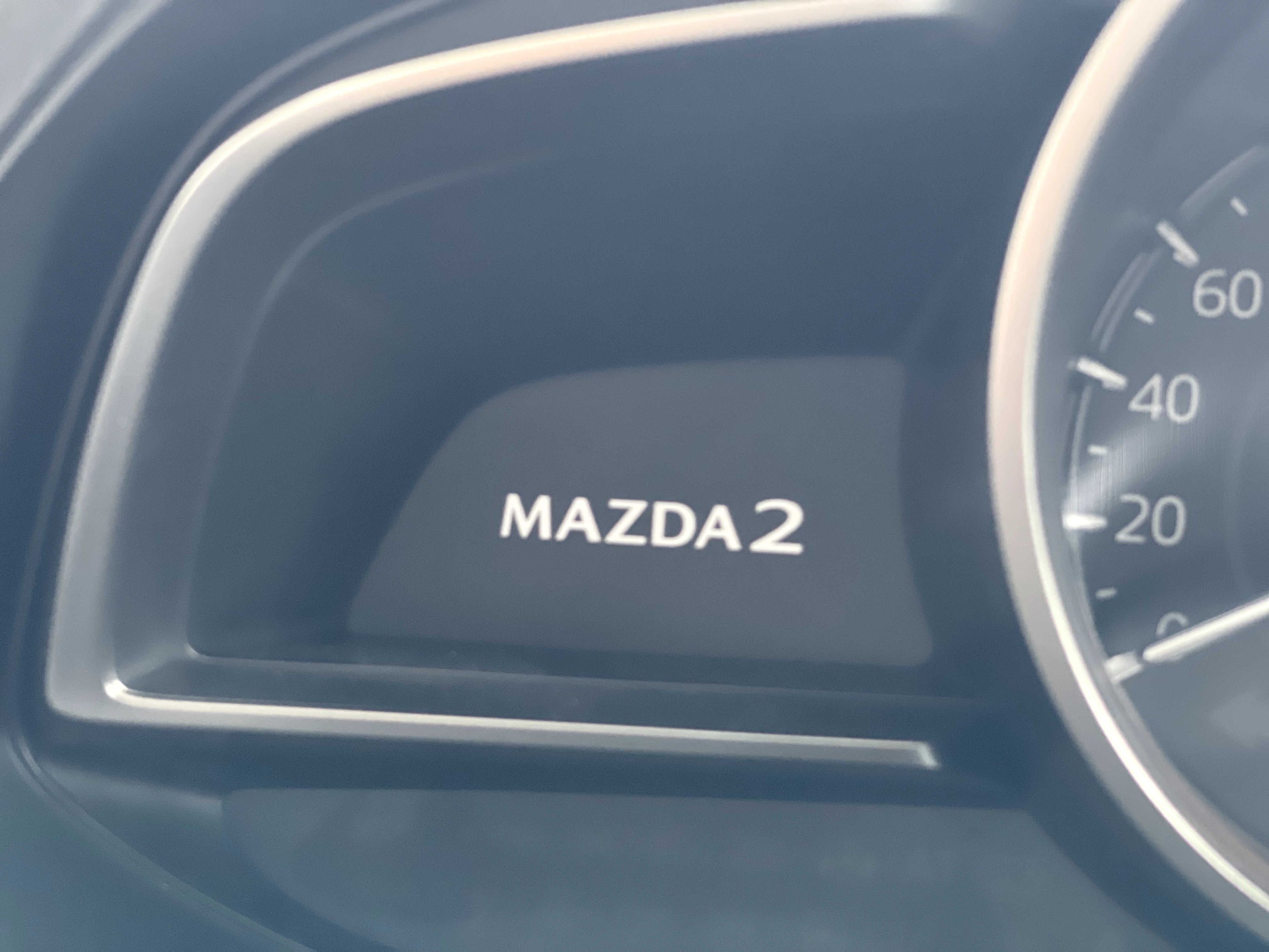 Mazda 2 2024