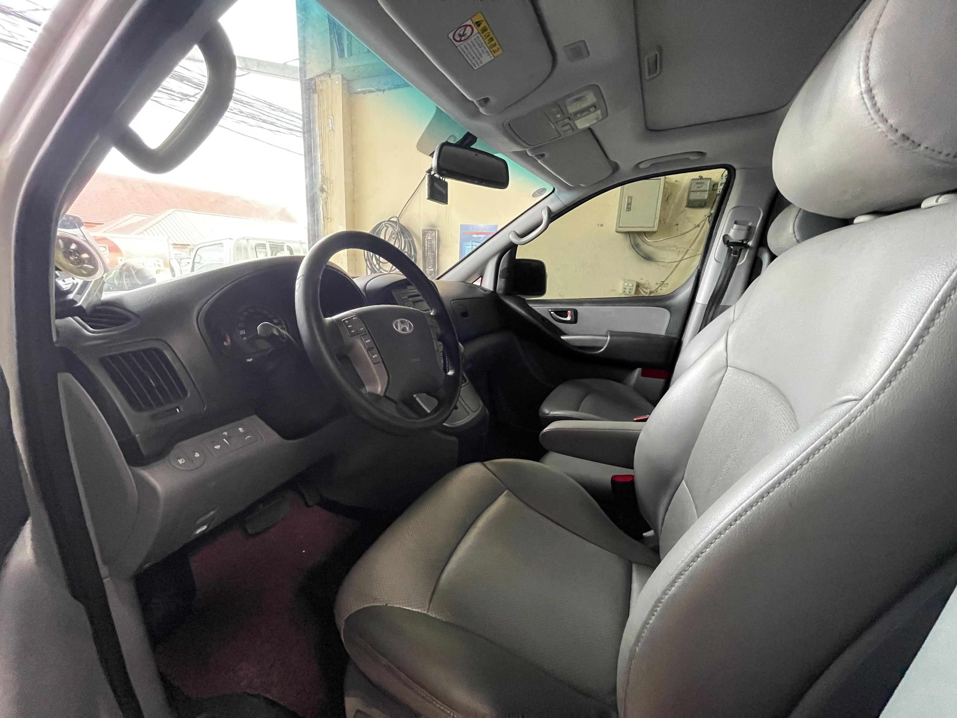 Hyundai Starex HVX 2013