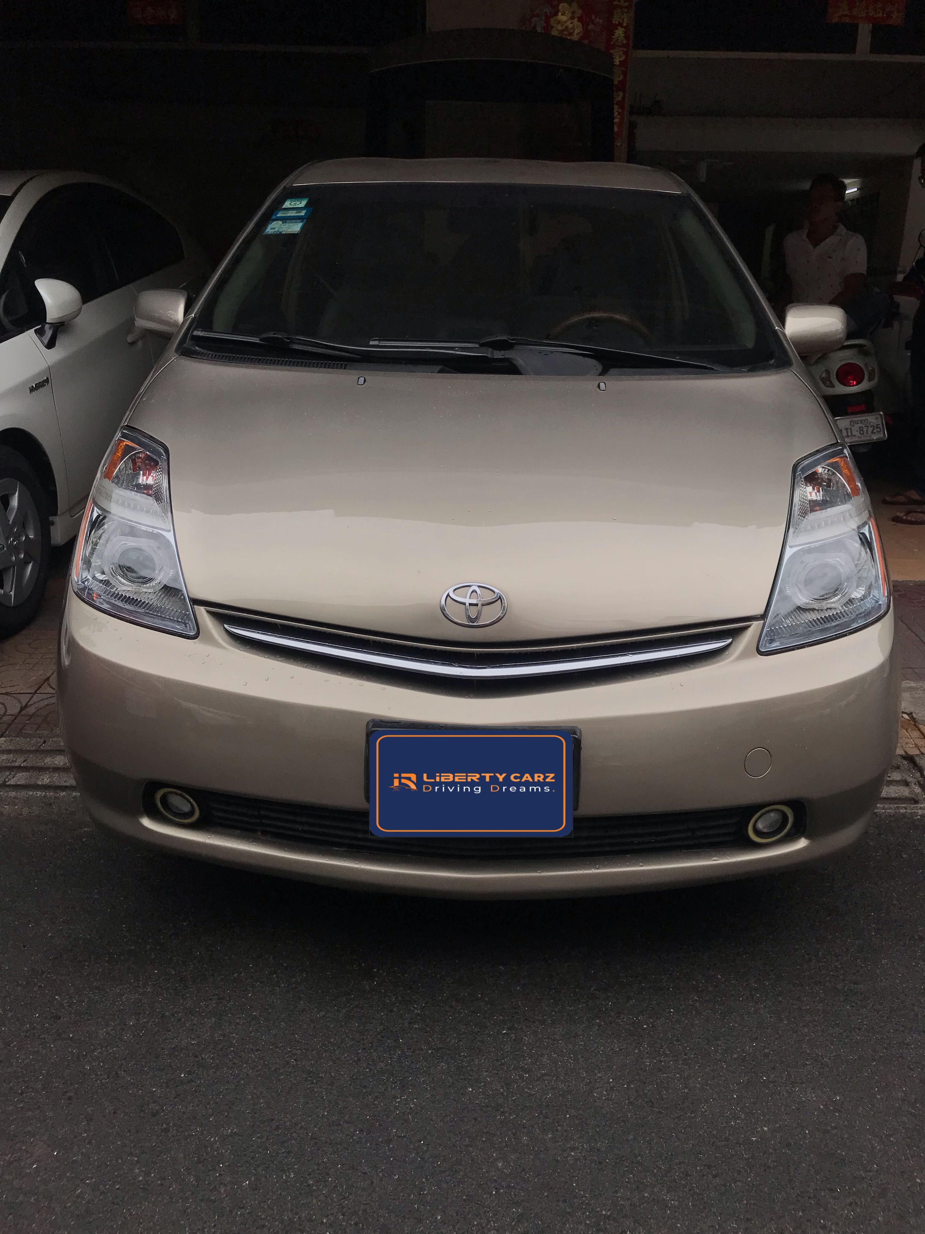 តូយ៉ូតា Prius 2007