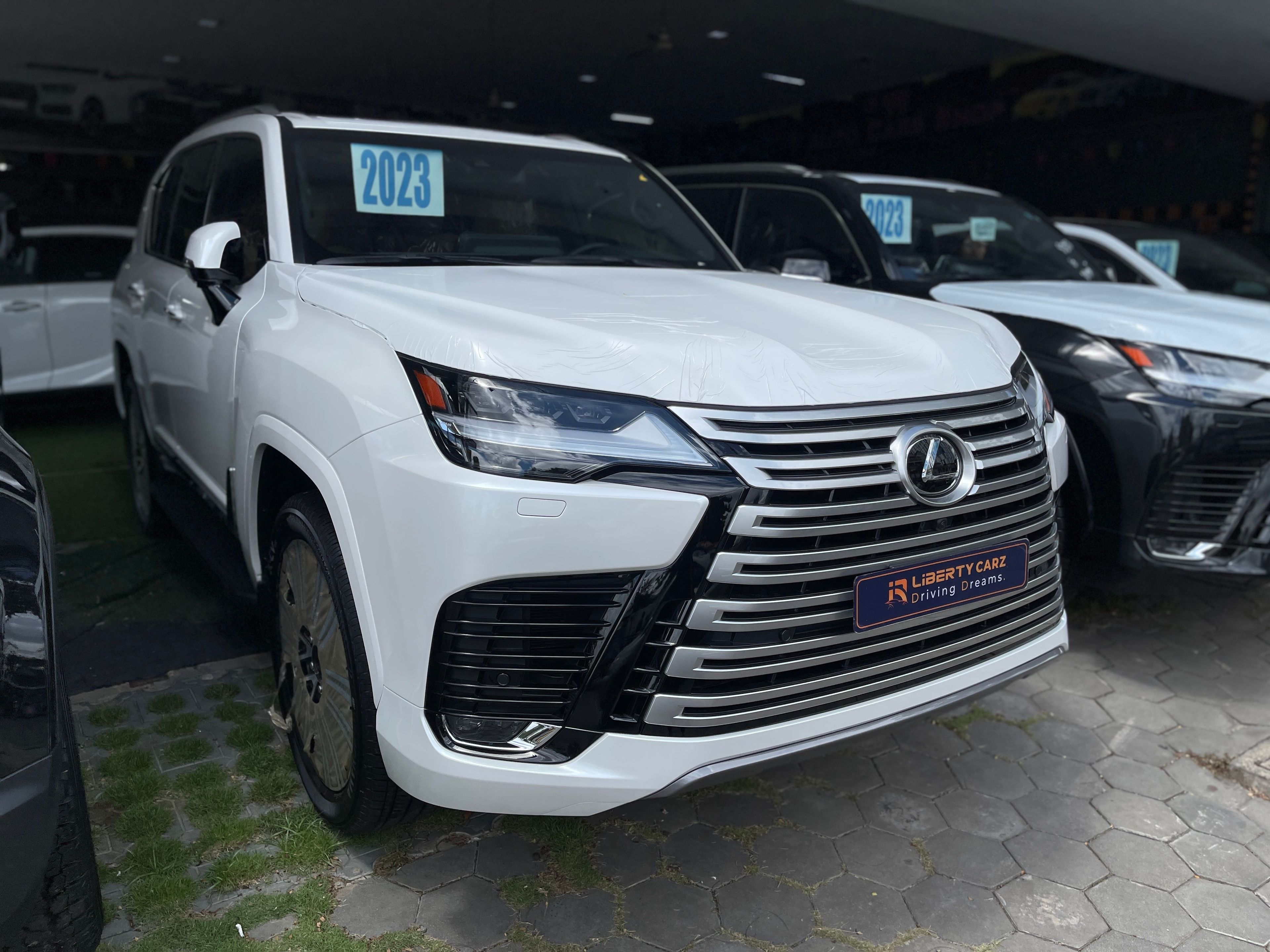 Lexus LX 600 2023