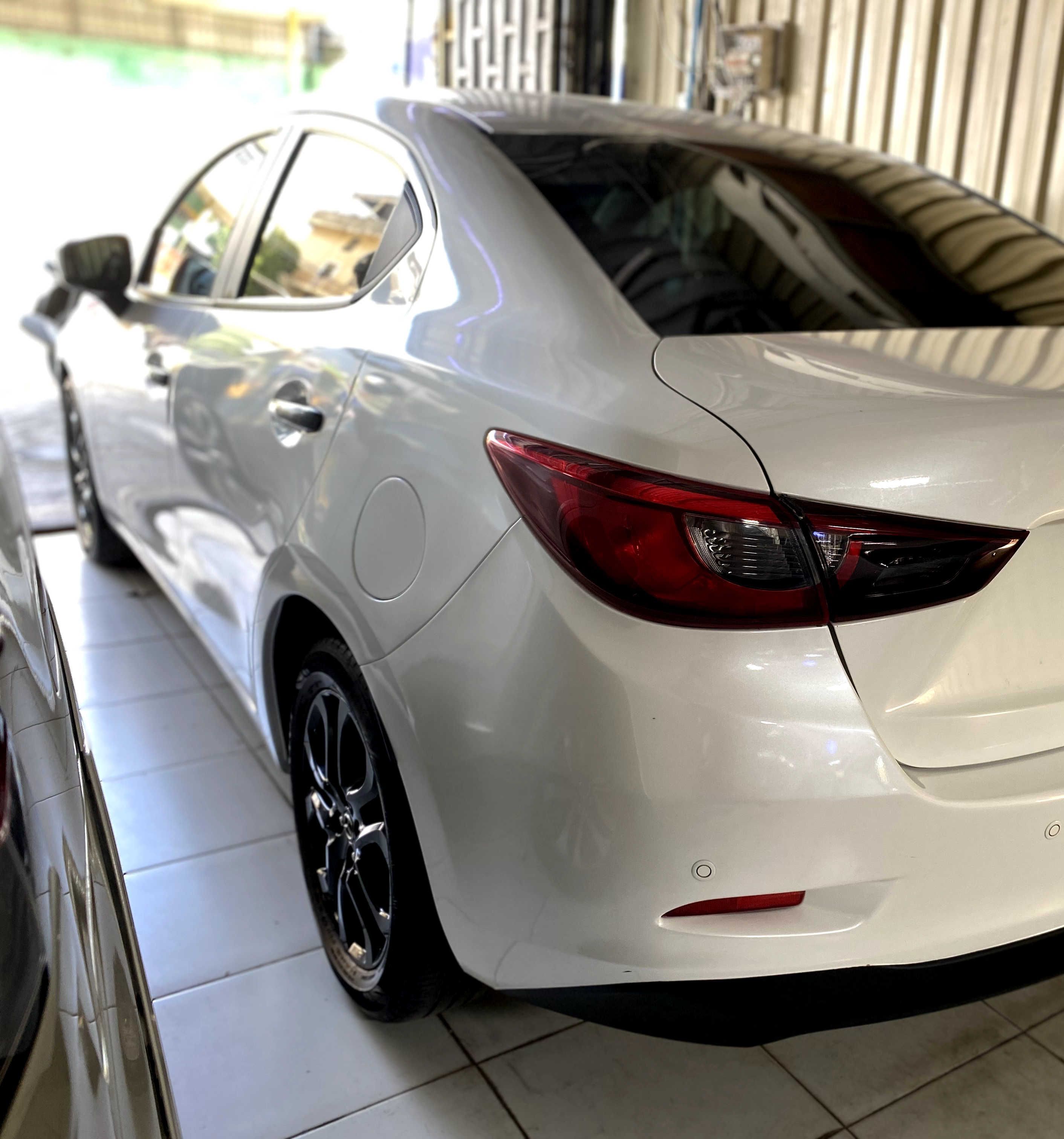 Mazda 2 2017