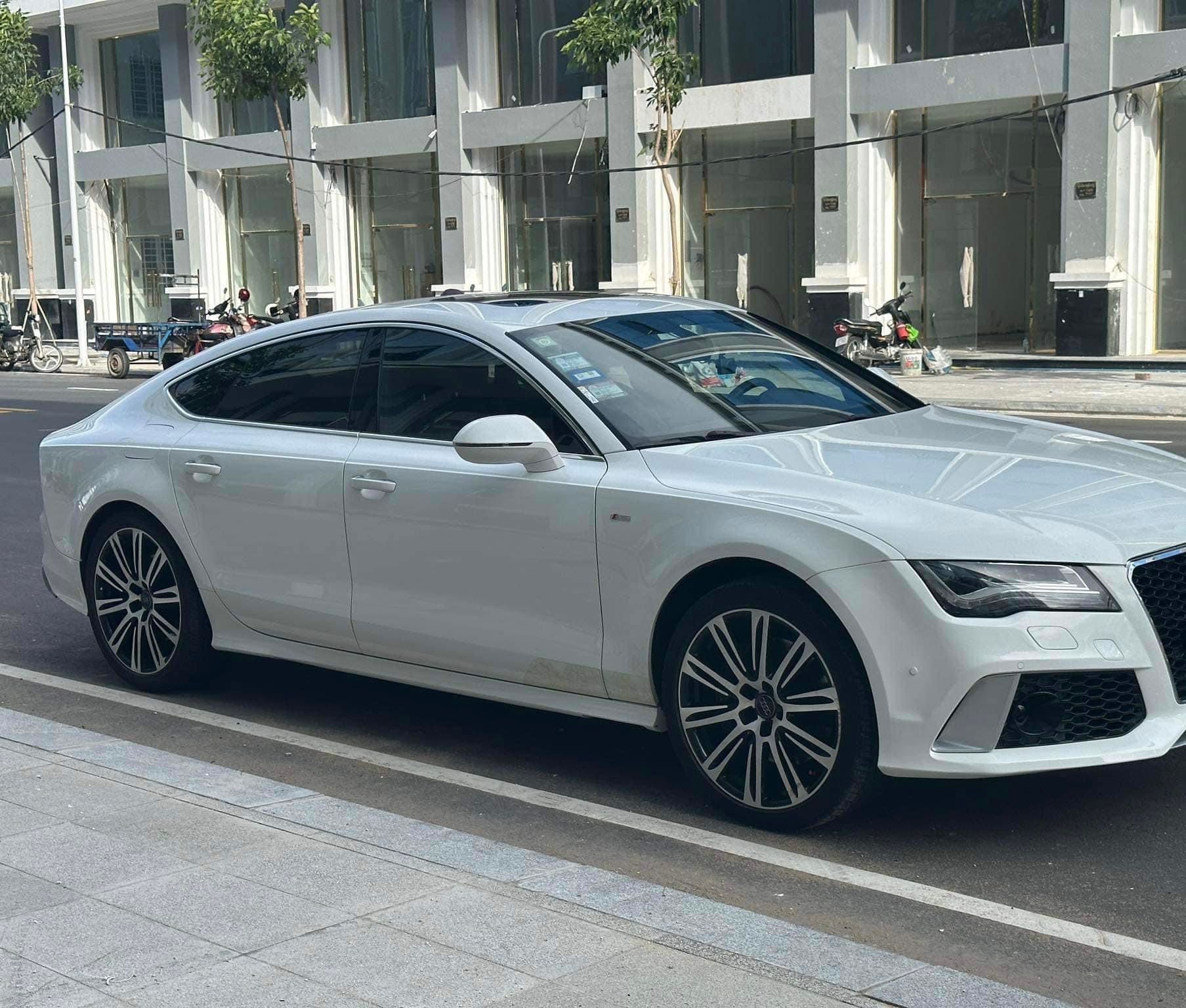 Audi A7 2012