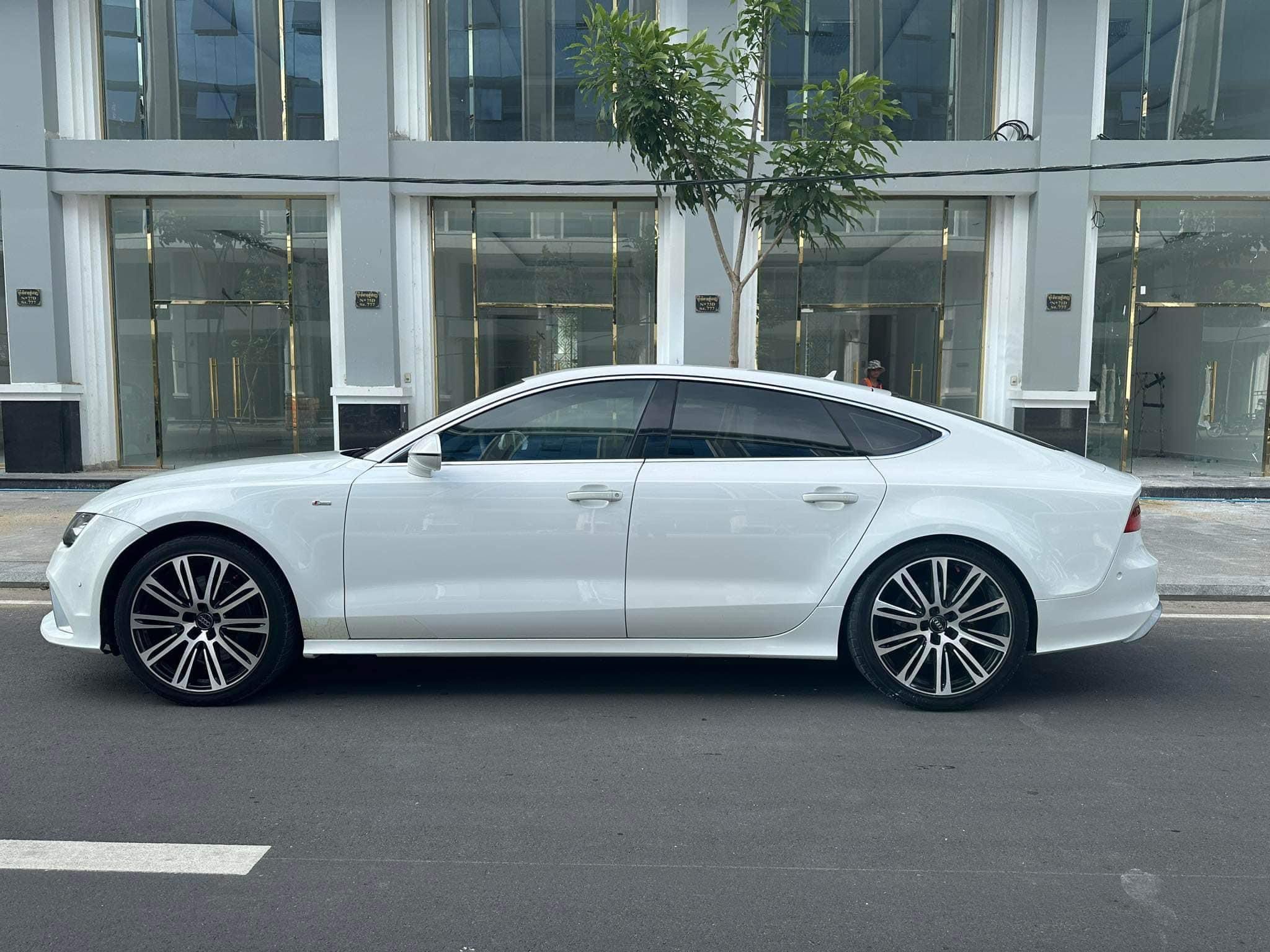 Audi A7 2012