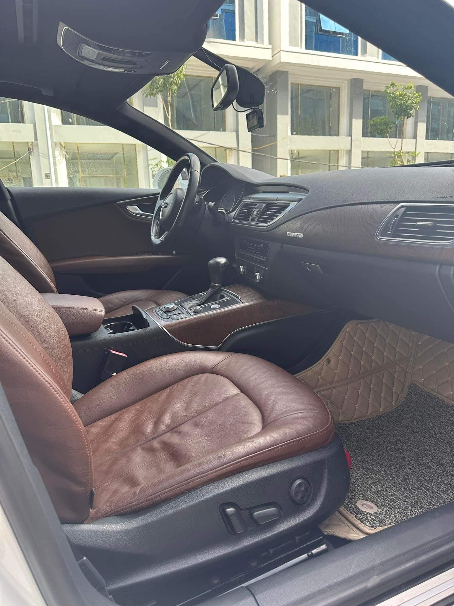 Audi A7 2012