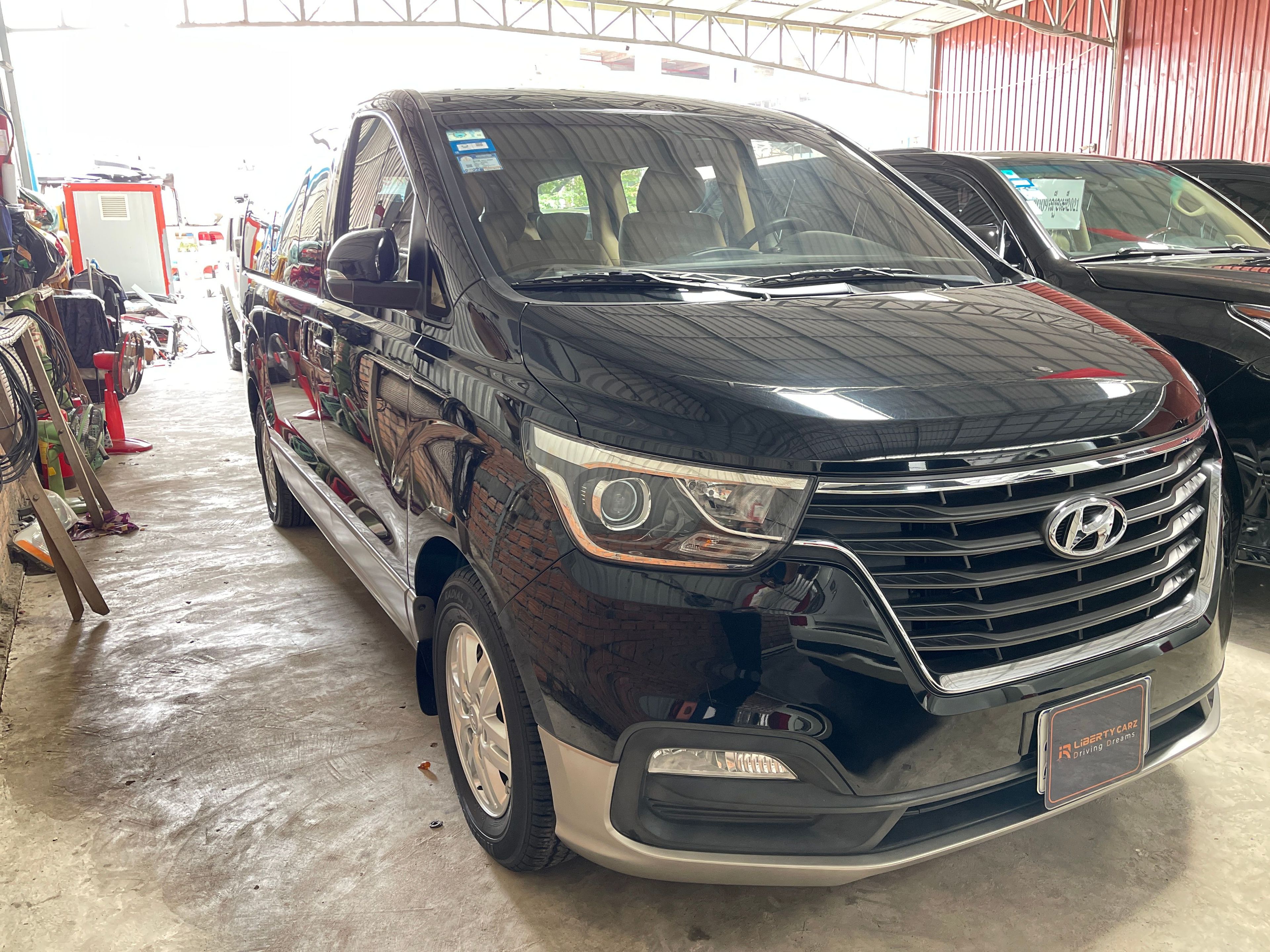 Hyundai H1 2019