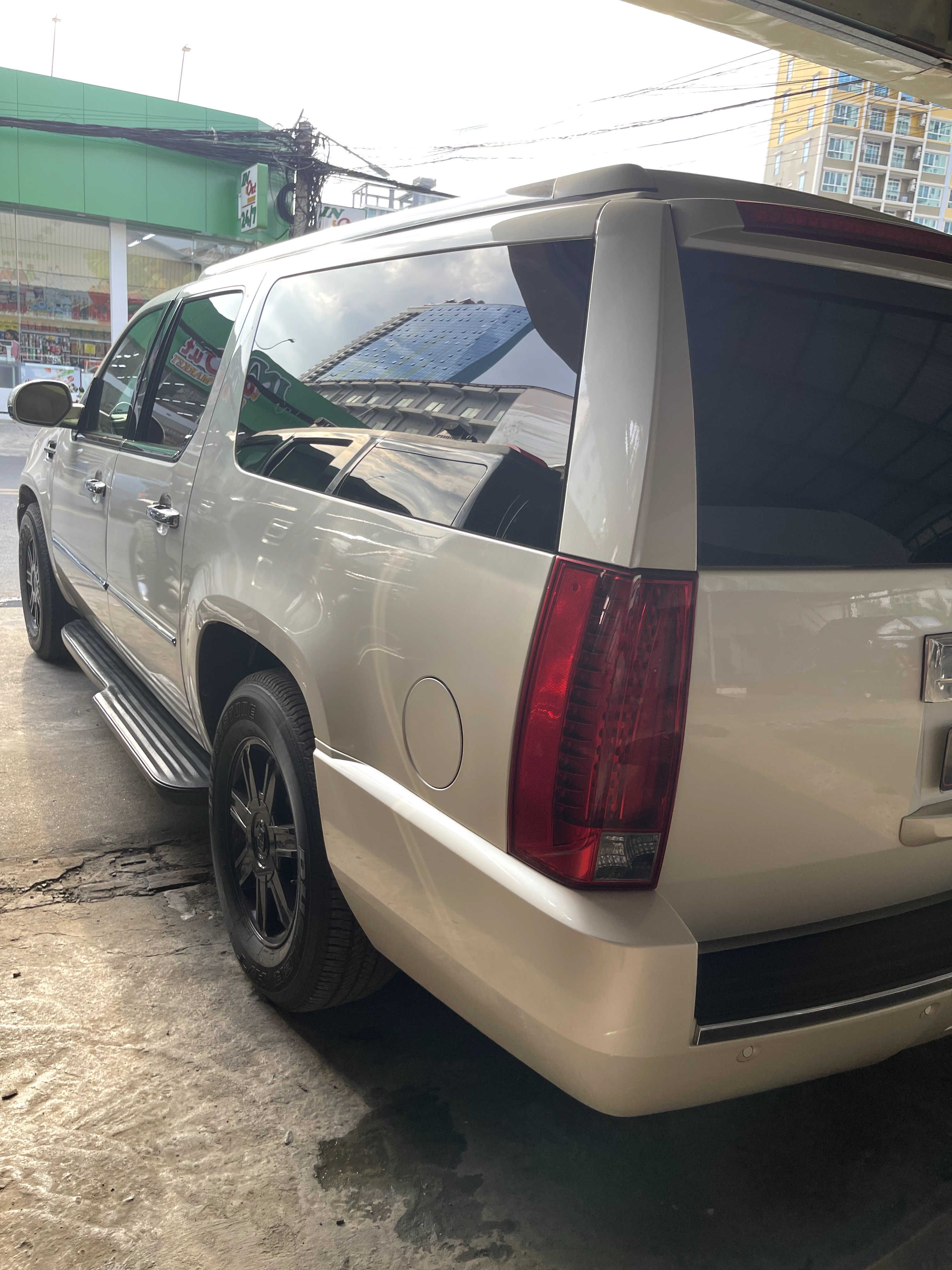 Cadillac ESCALADE 2008