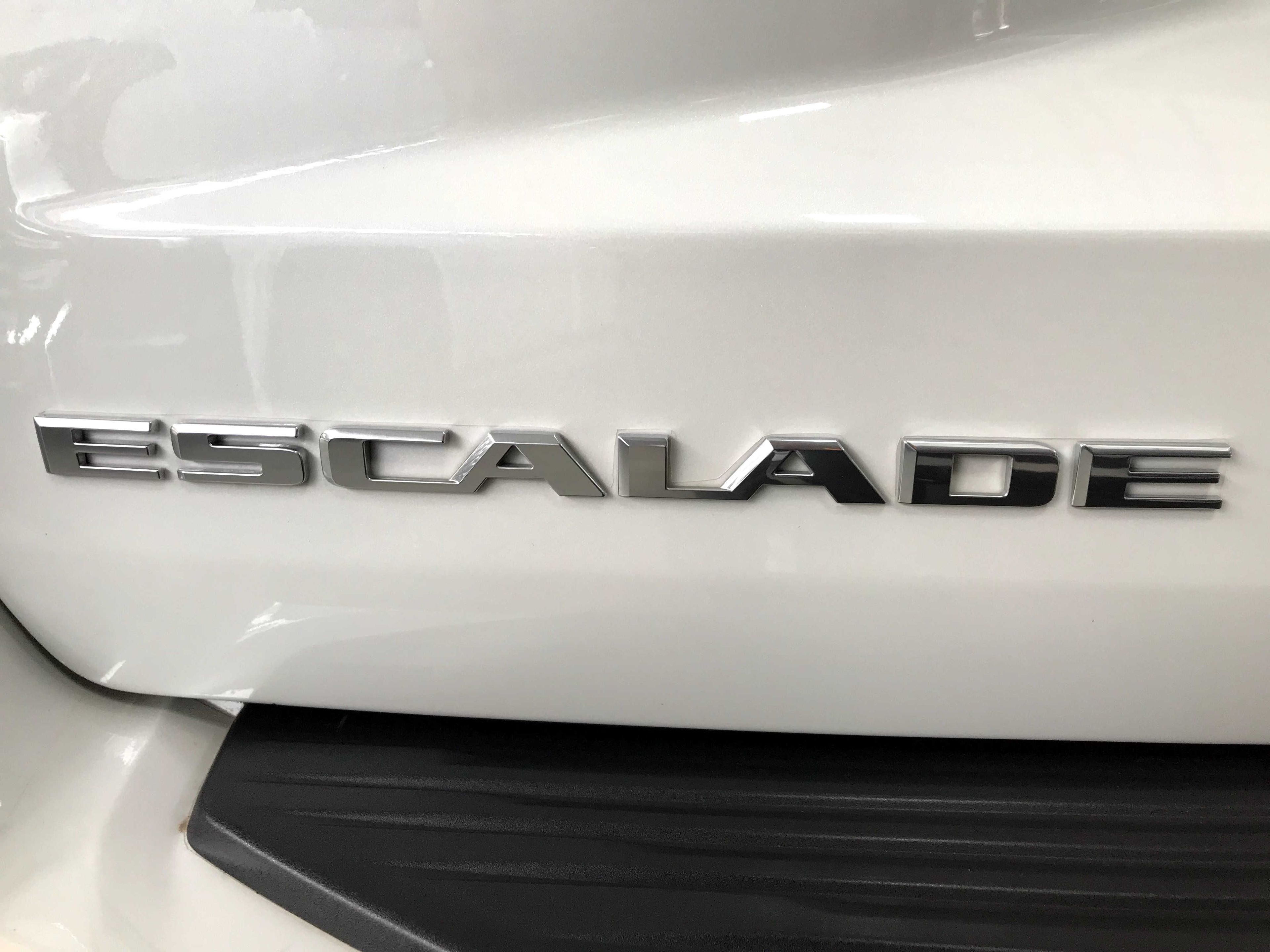 Cadillac ESCALADE 2022