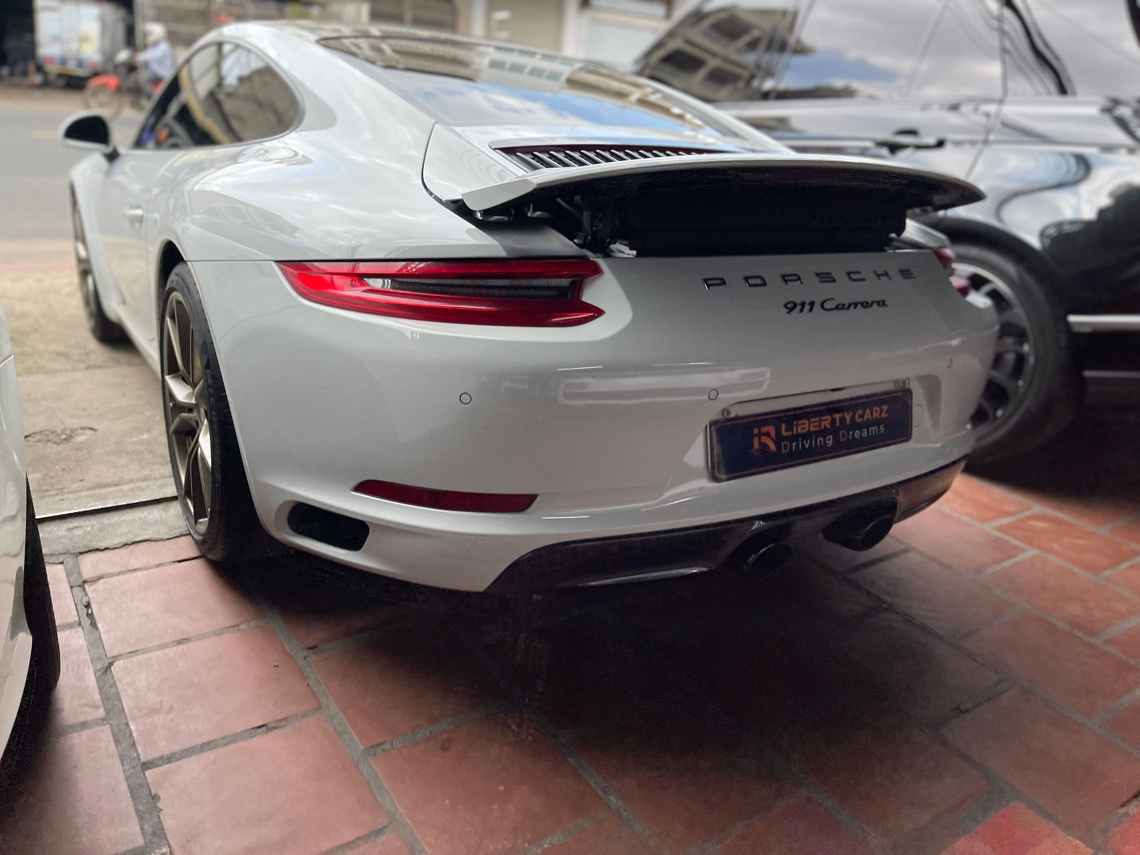 Porsche 911 Carrera 2018