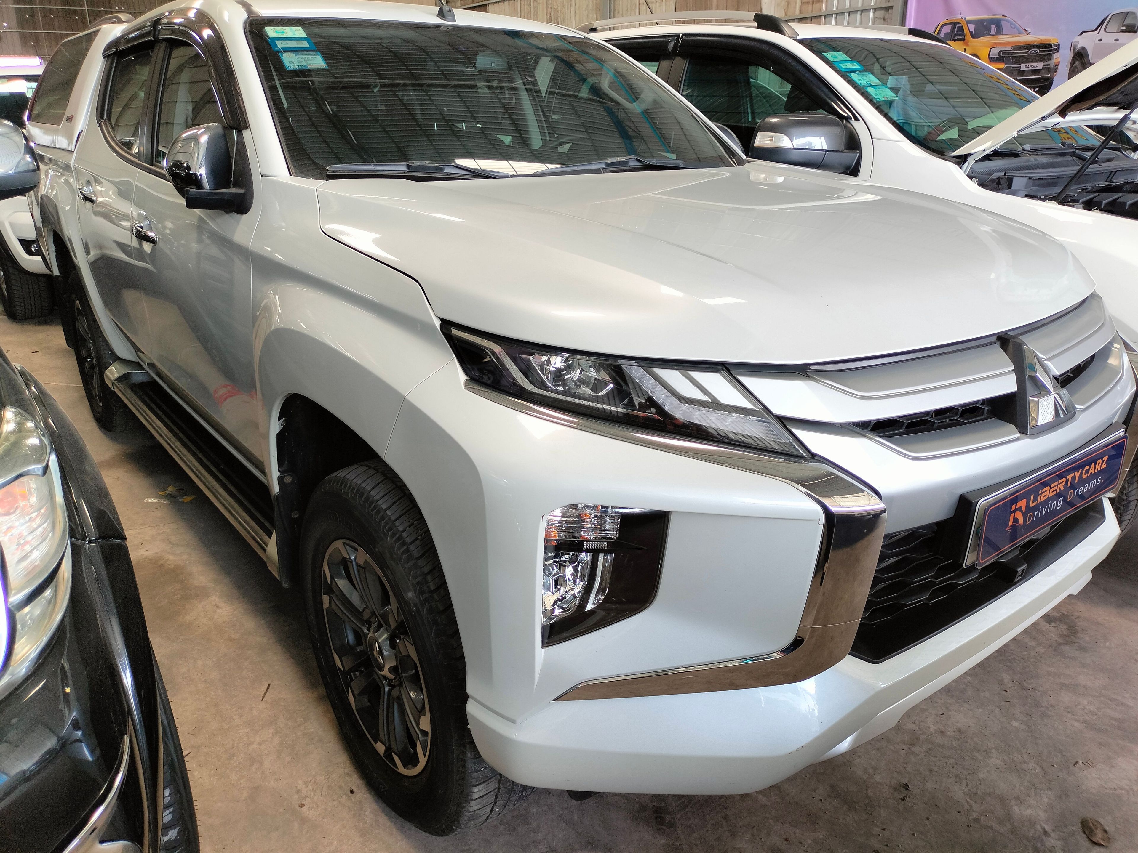 Mitsubishi Triton 2022