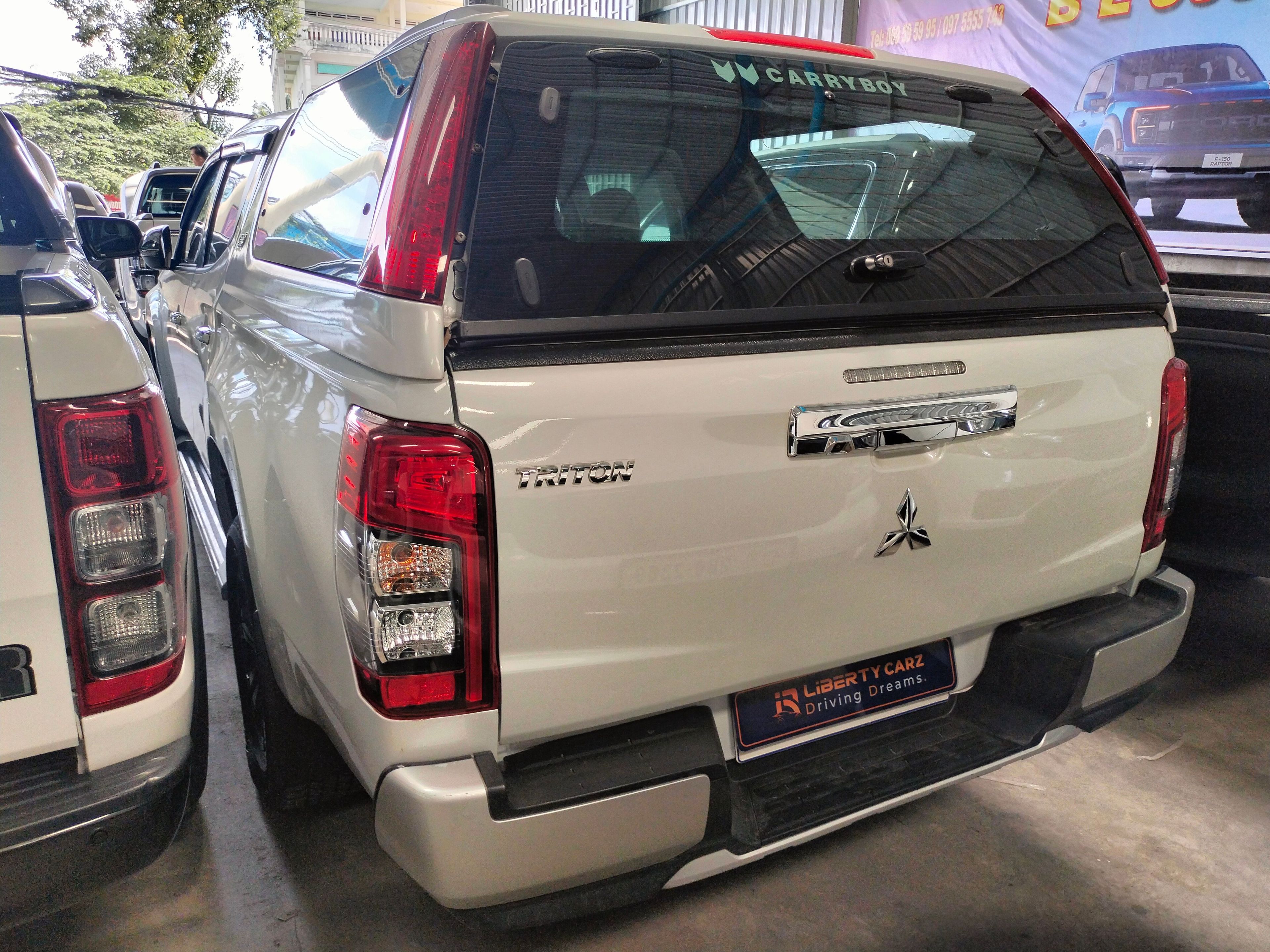 Mitsubishi Triton 2022