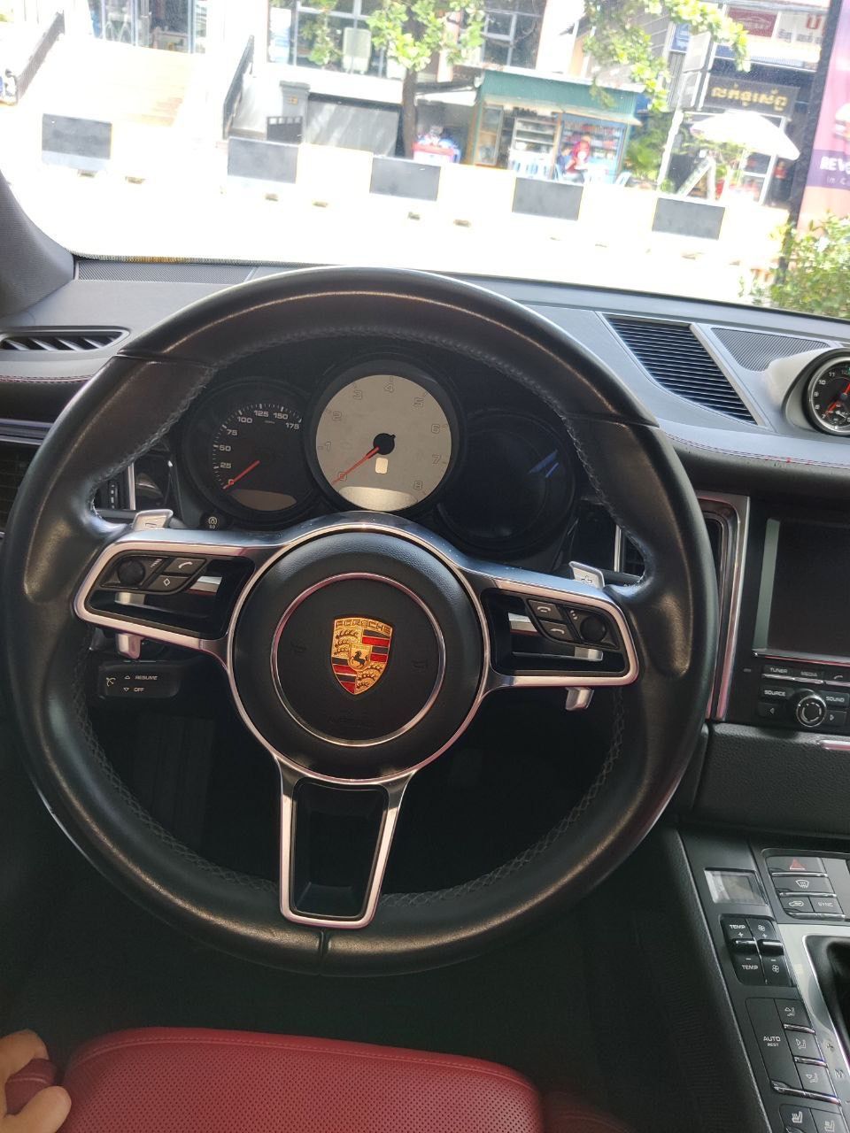 Porsche Macan 2015