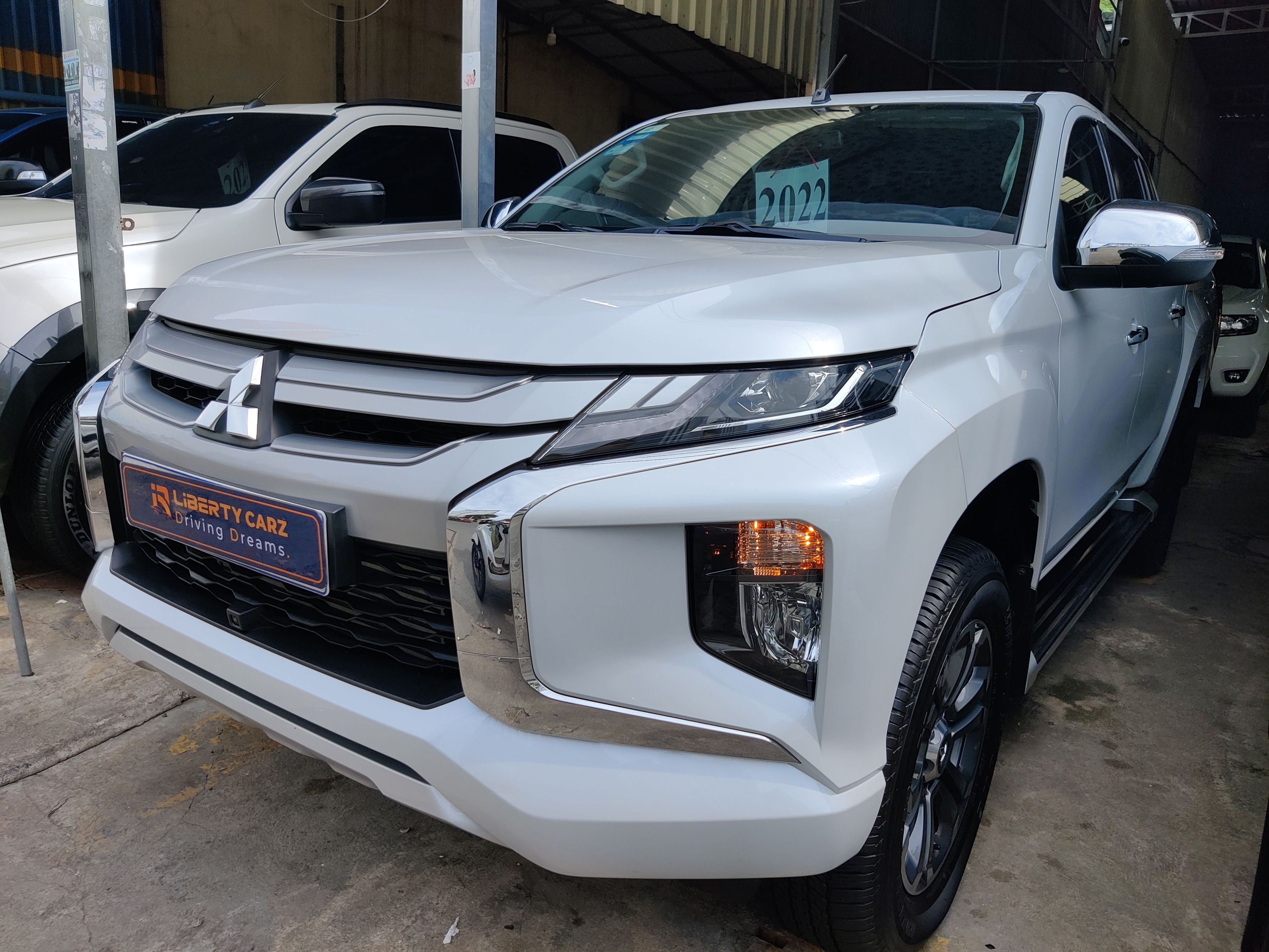 Mitsubishi Triton 2022