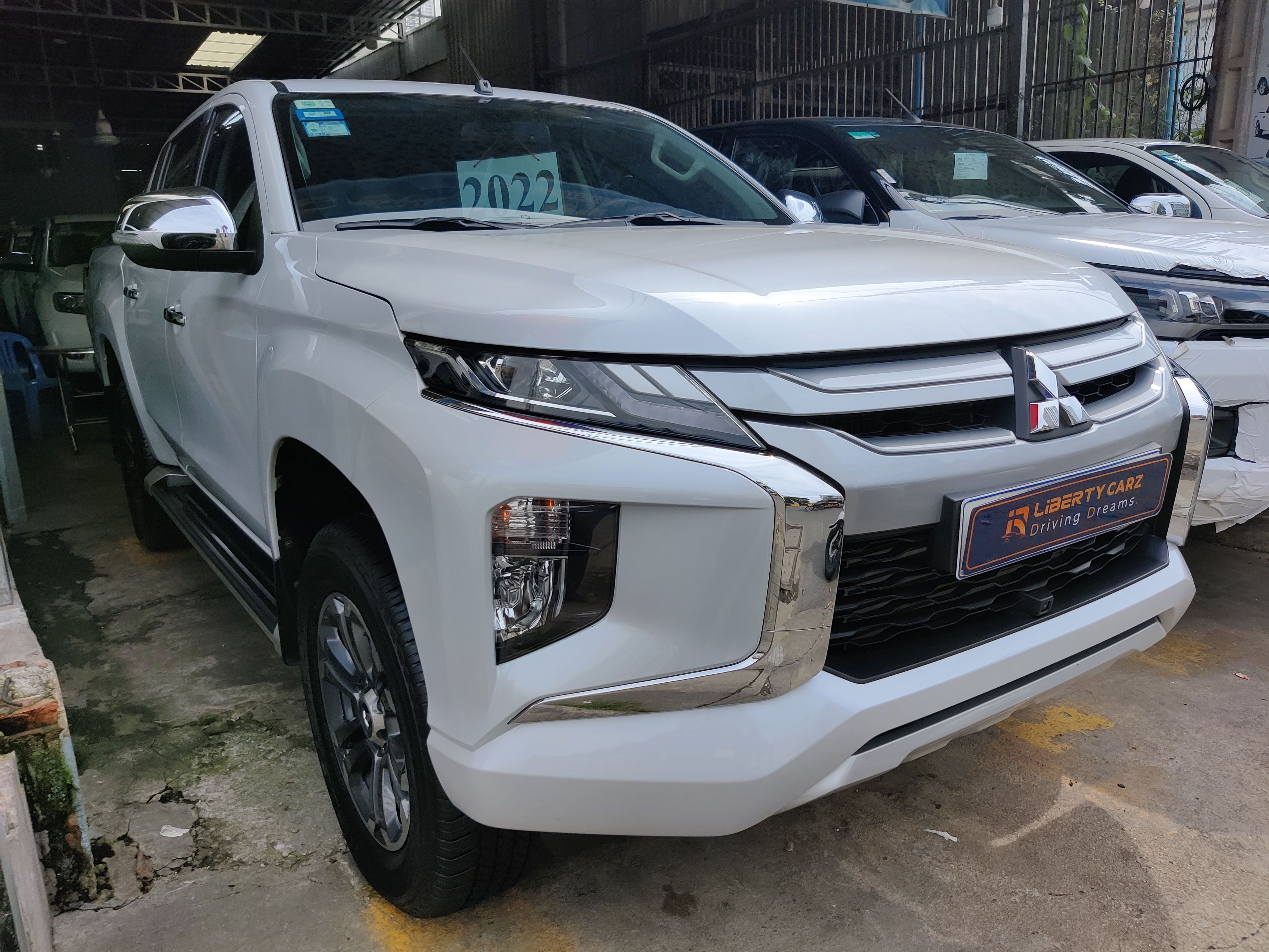 Mitsubishi Triton 2022