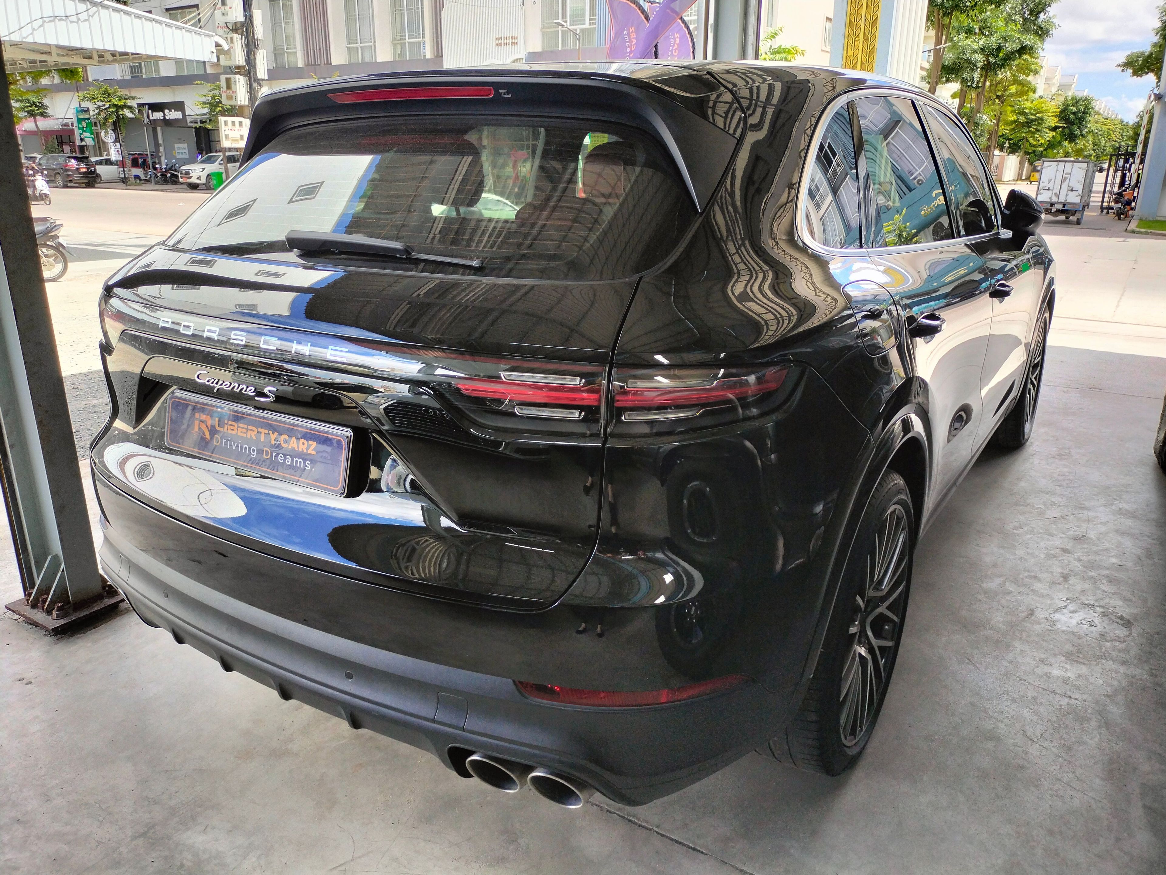 Porsche Cayenne 2019