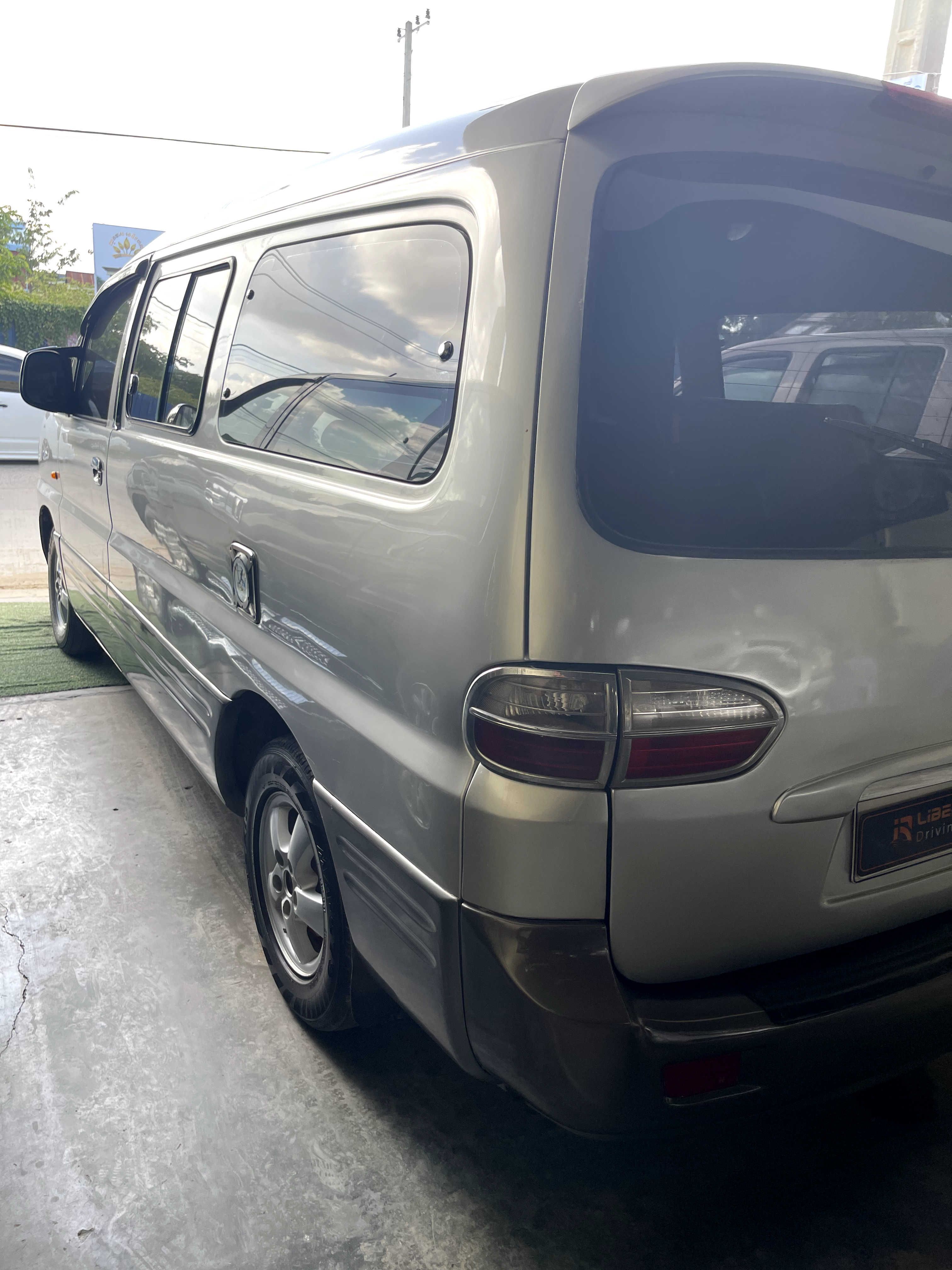 Hyundai Starex 2005