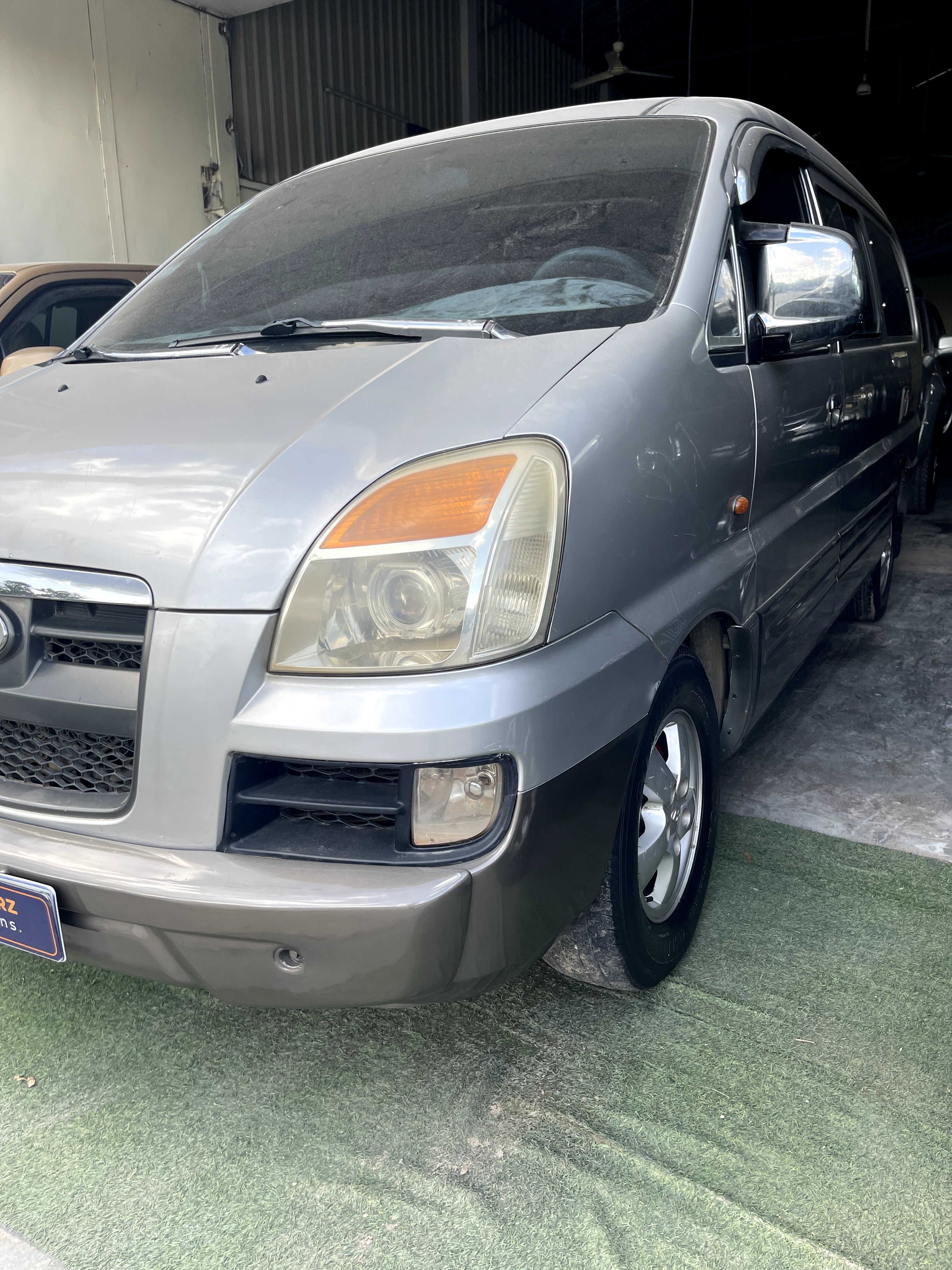 Hyundai Starex 2005