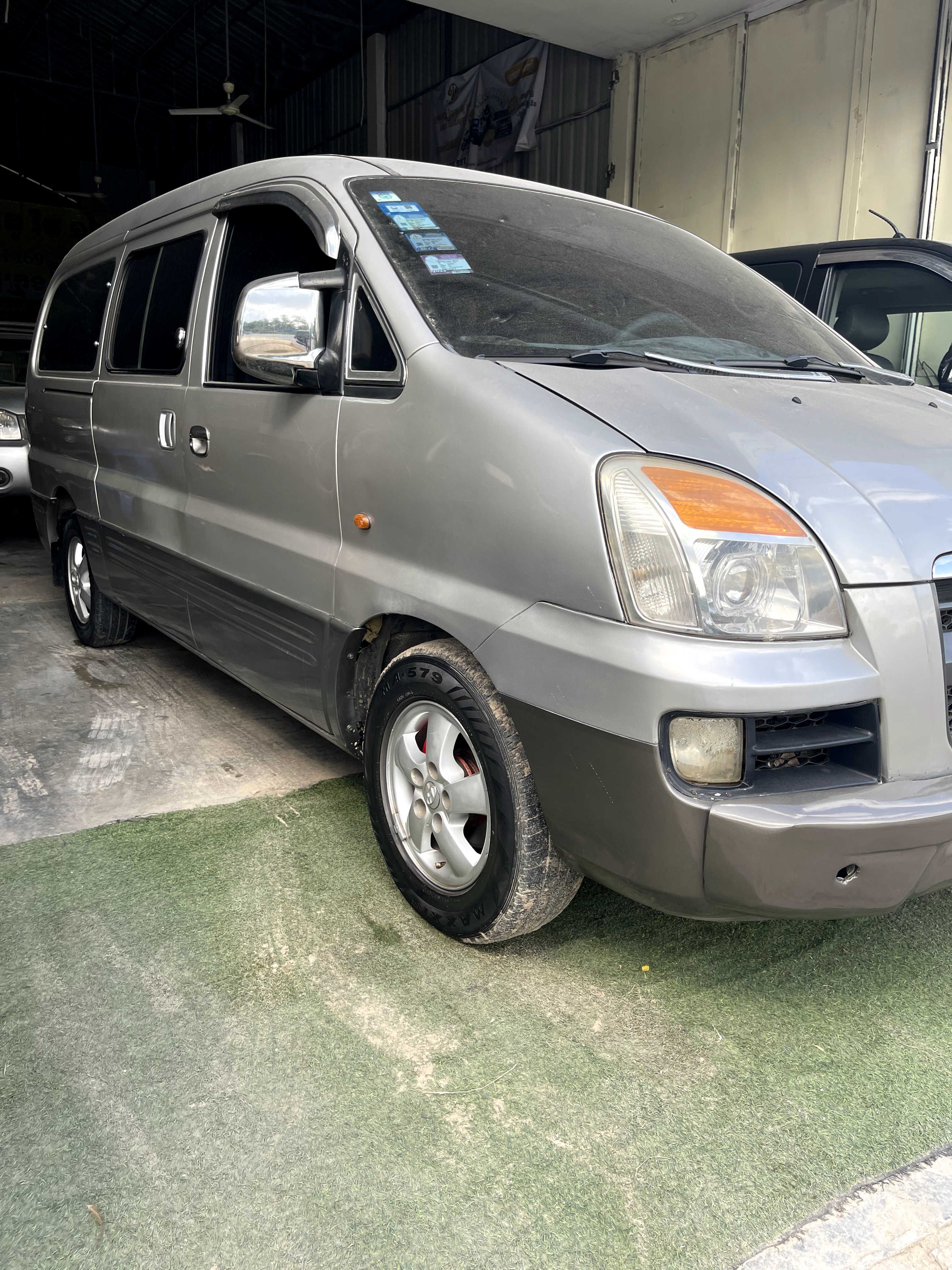 Hyundai Starex 2005