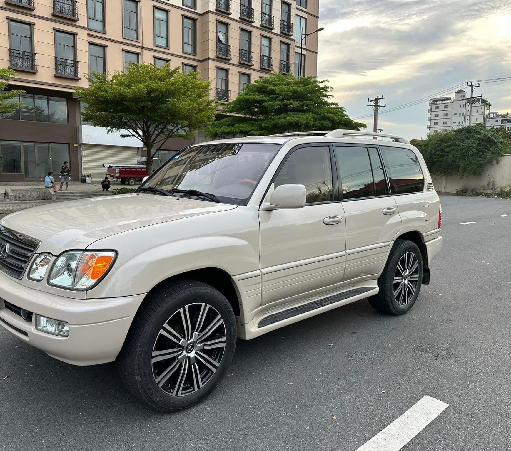 Lexus LX 470 2003