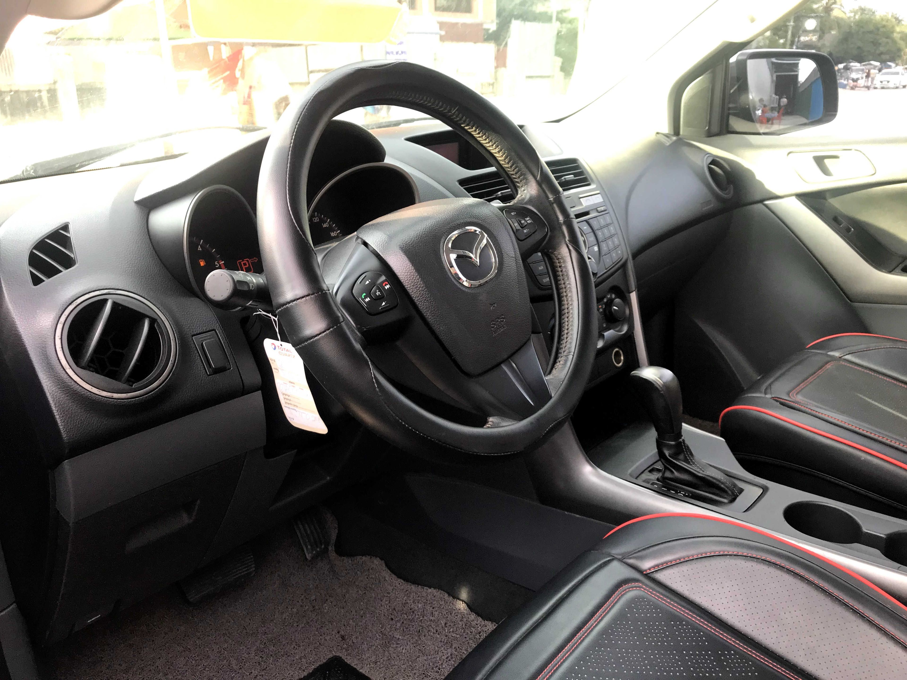 Mazda BT-50 2016