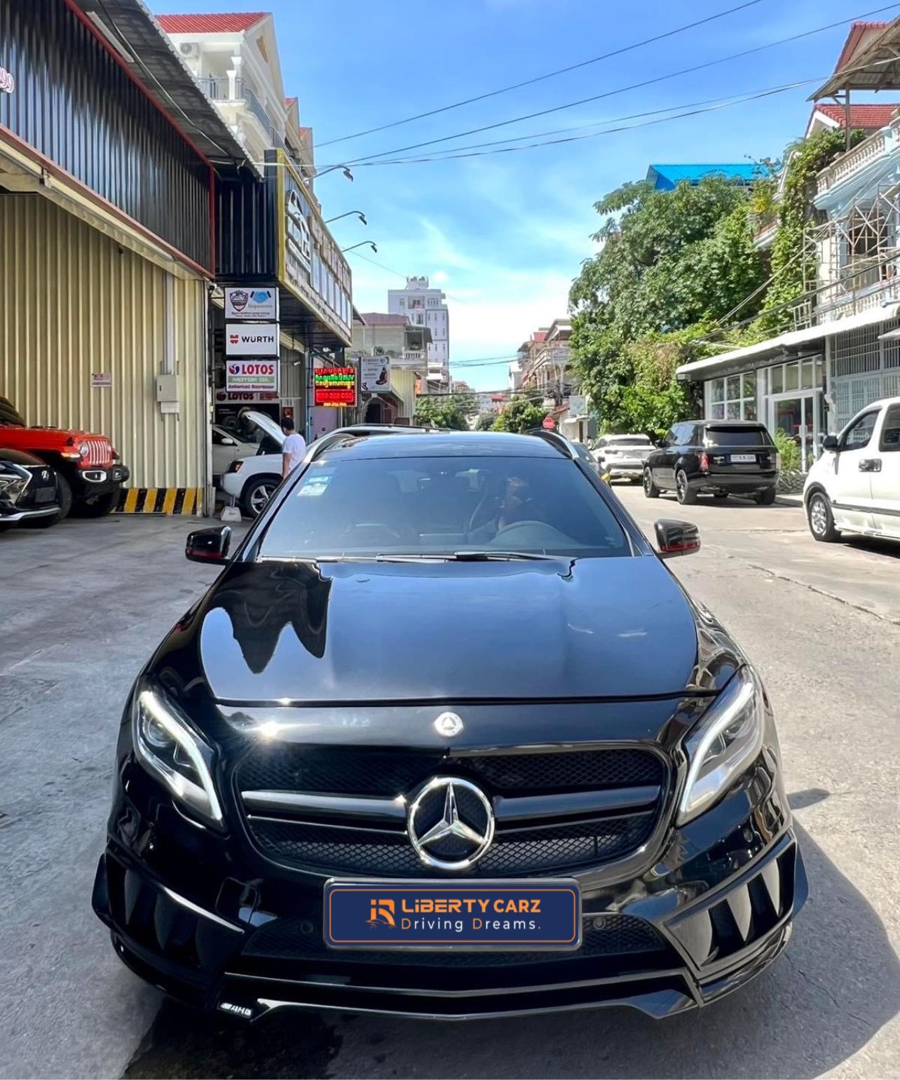 Mercedes-Benz GLA45 2015