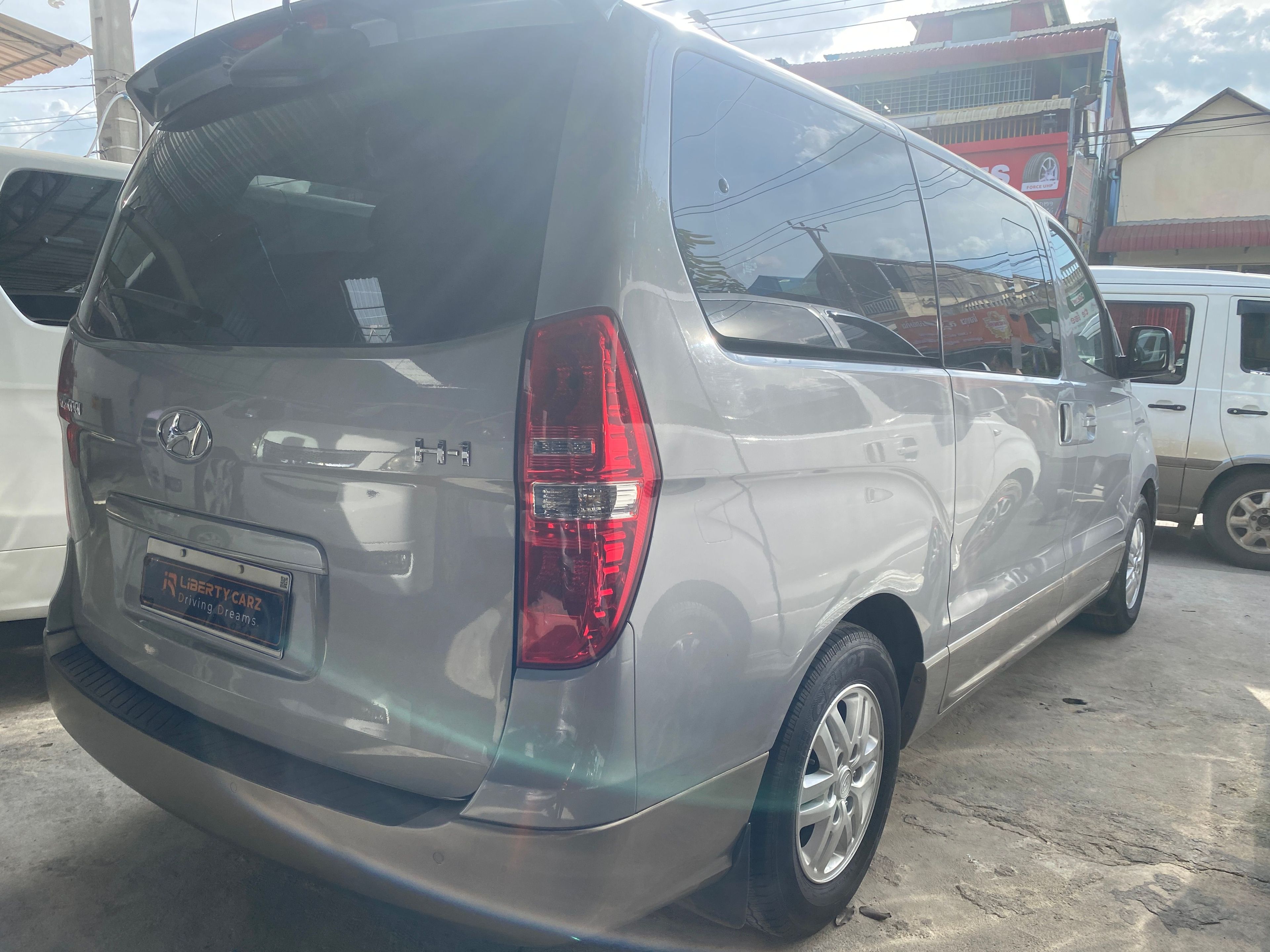 Hyundai Starex 2017