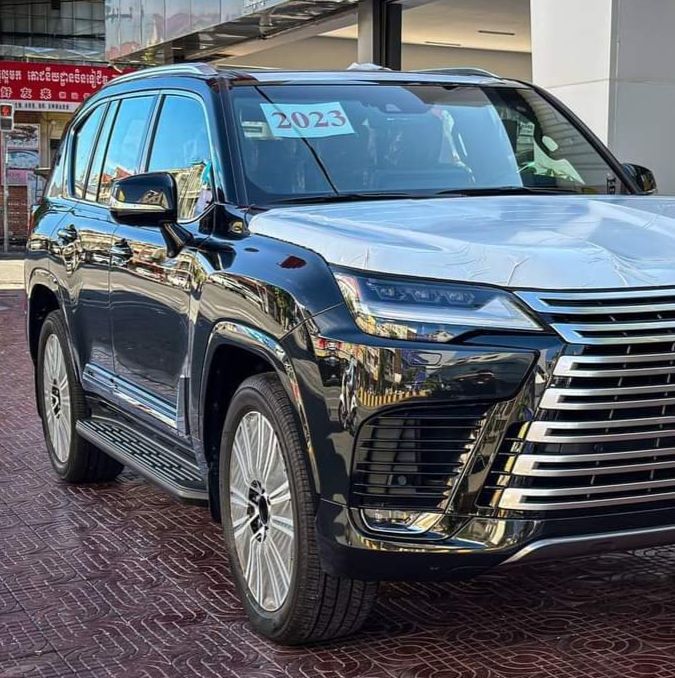 Lexus LX 600 2023