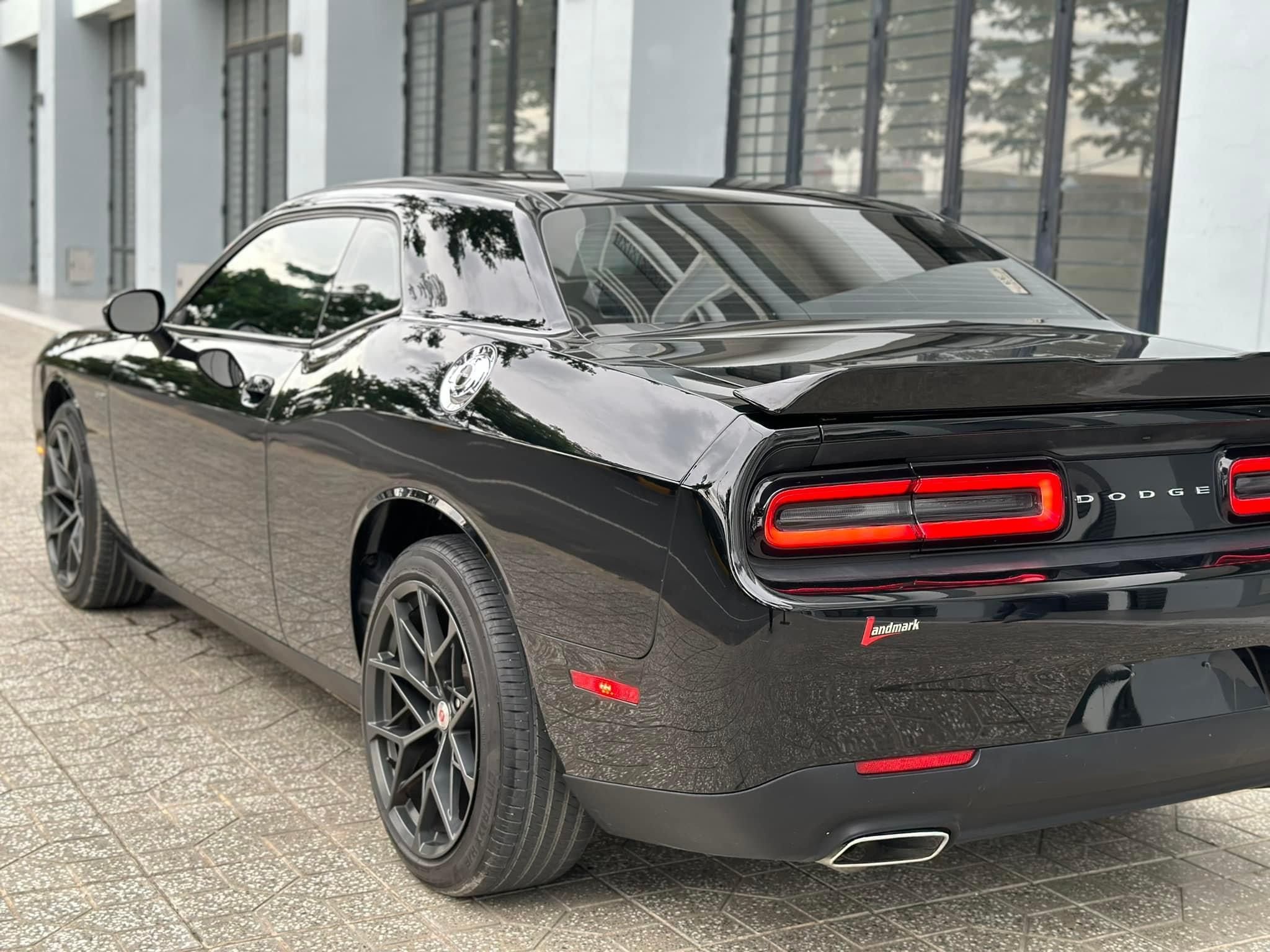 Dodge Challenger 2016