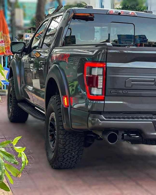 Ford F-150 Raptor 2021